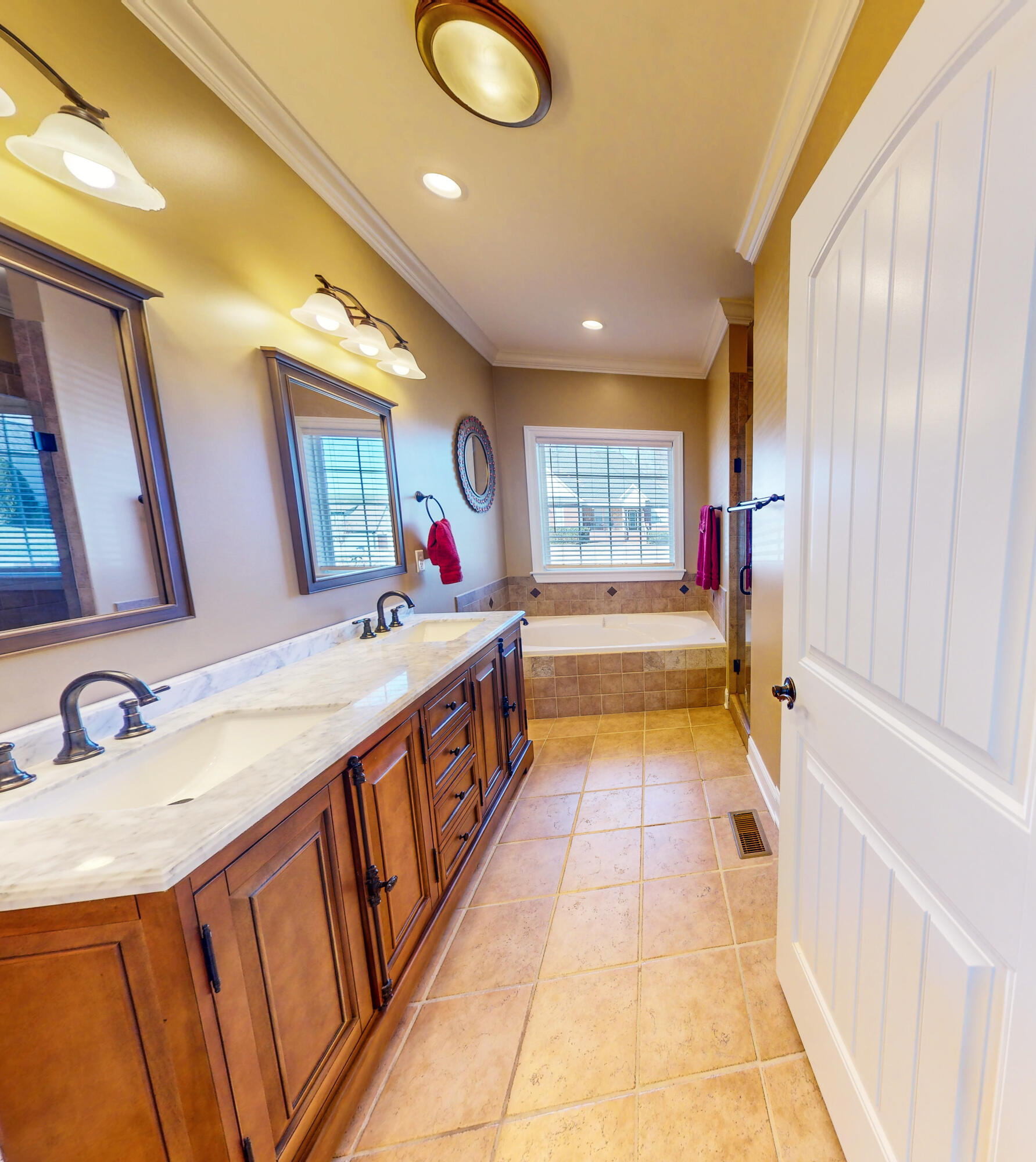 185 Eagle Creek Road NW