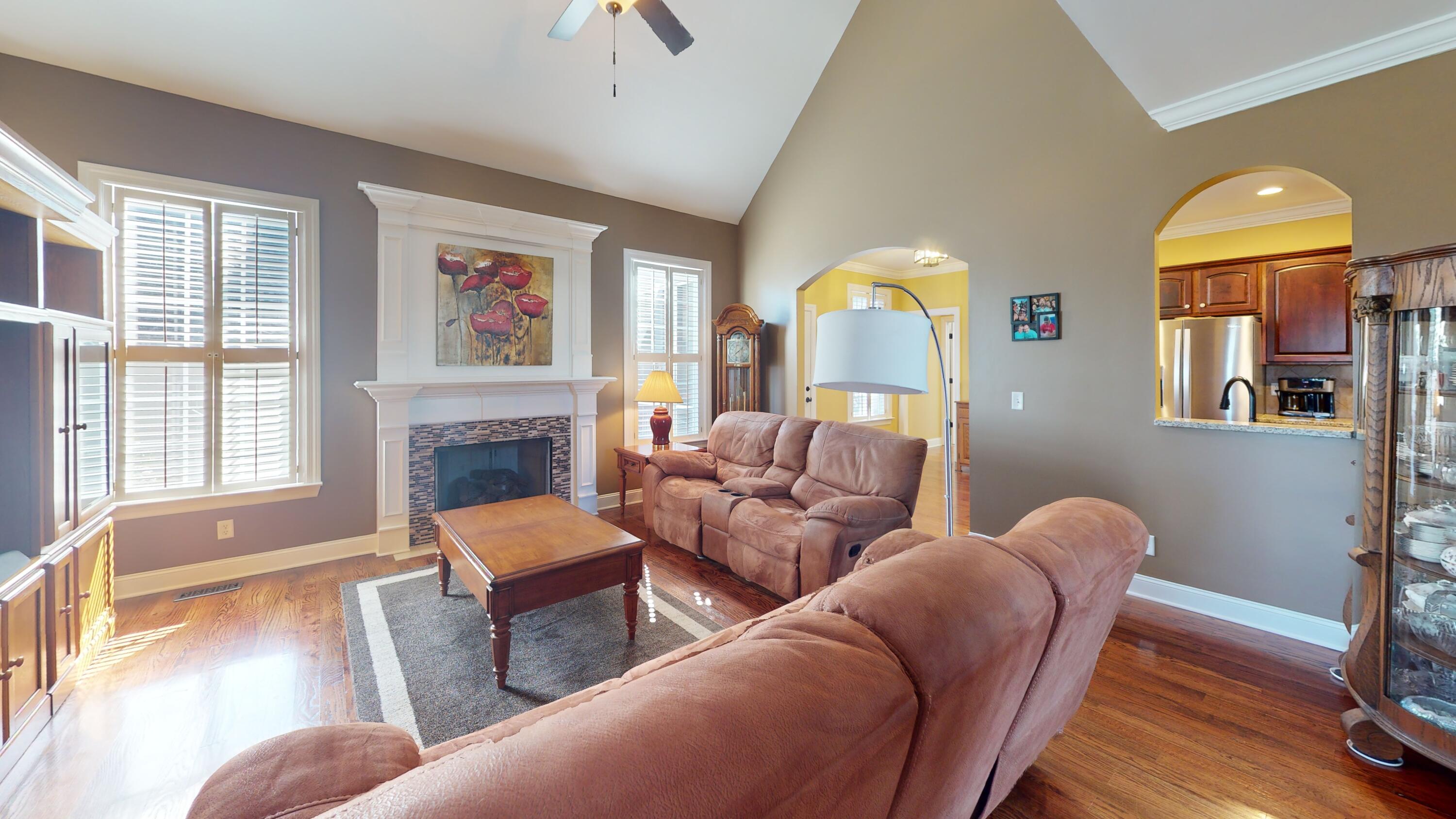 185 Eagle Creek Road NW