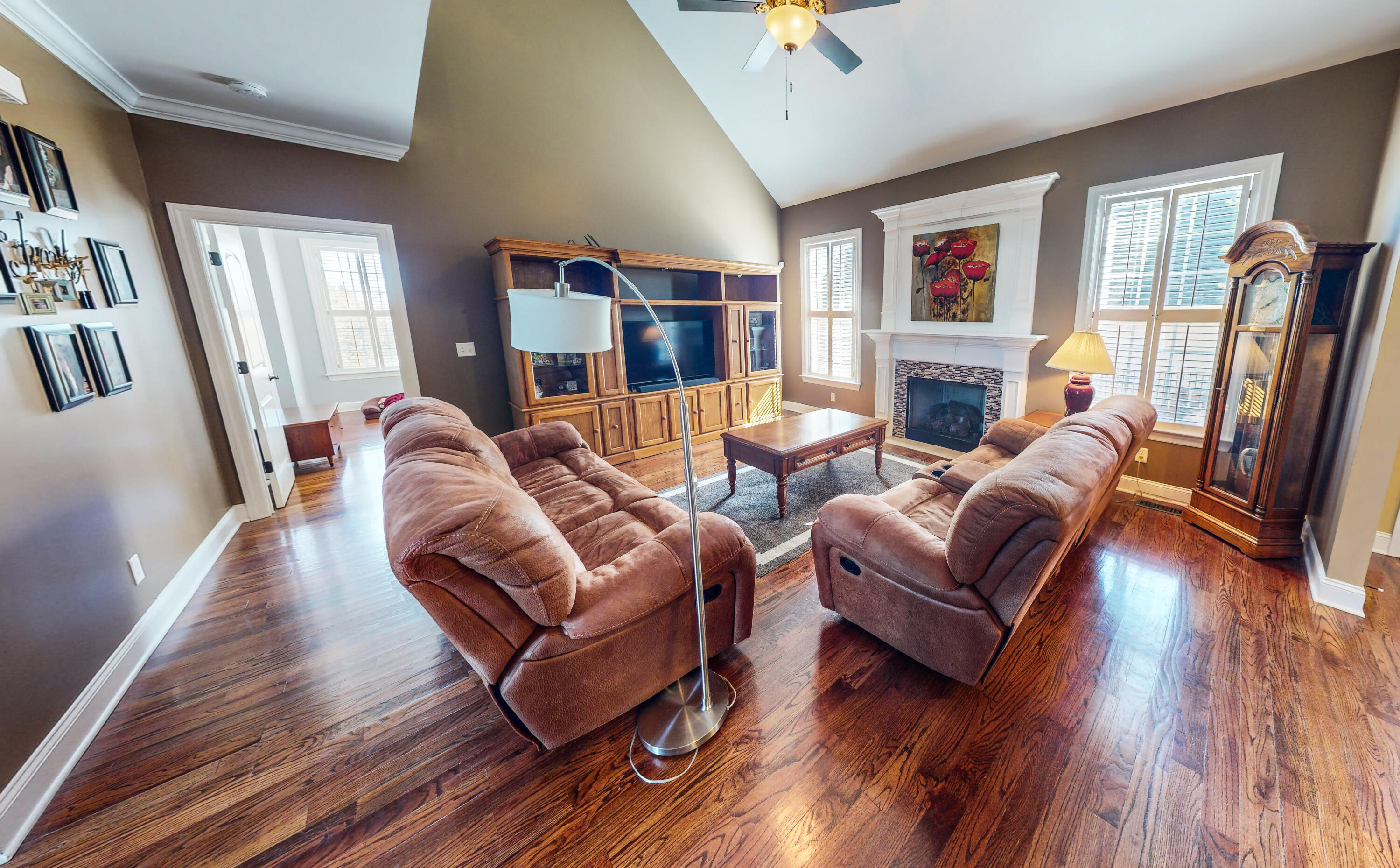 185 Eagle Creek Road NW
