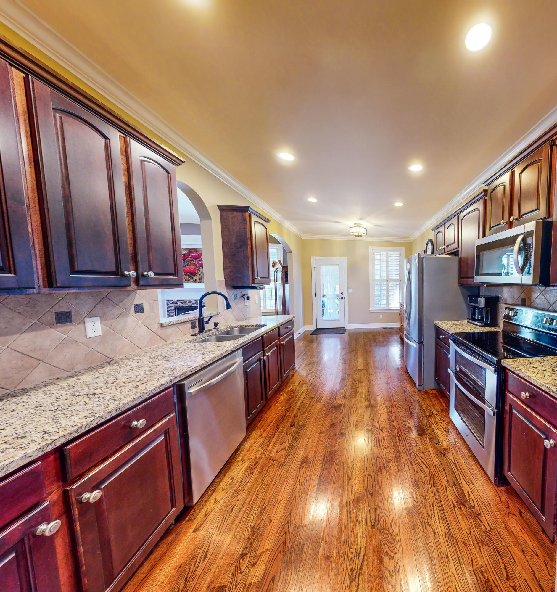 185 Eagle Creek Road NW