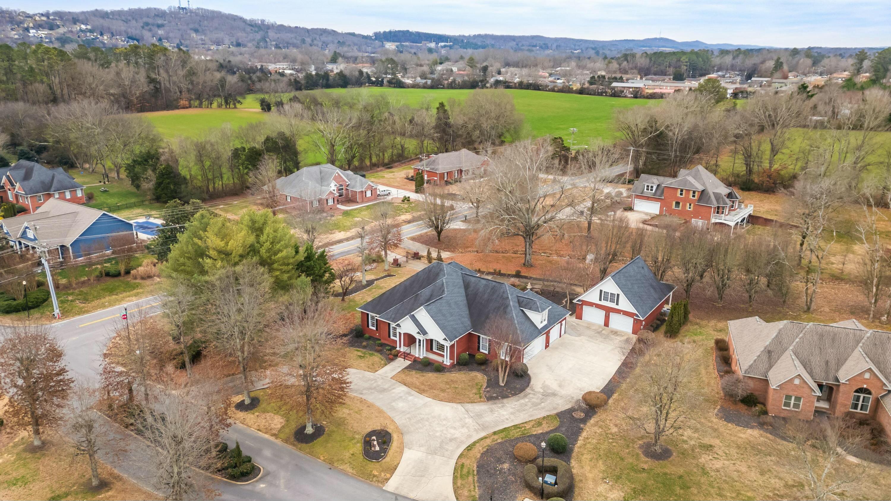 3415 Willow Oak Circle NW