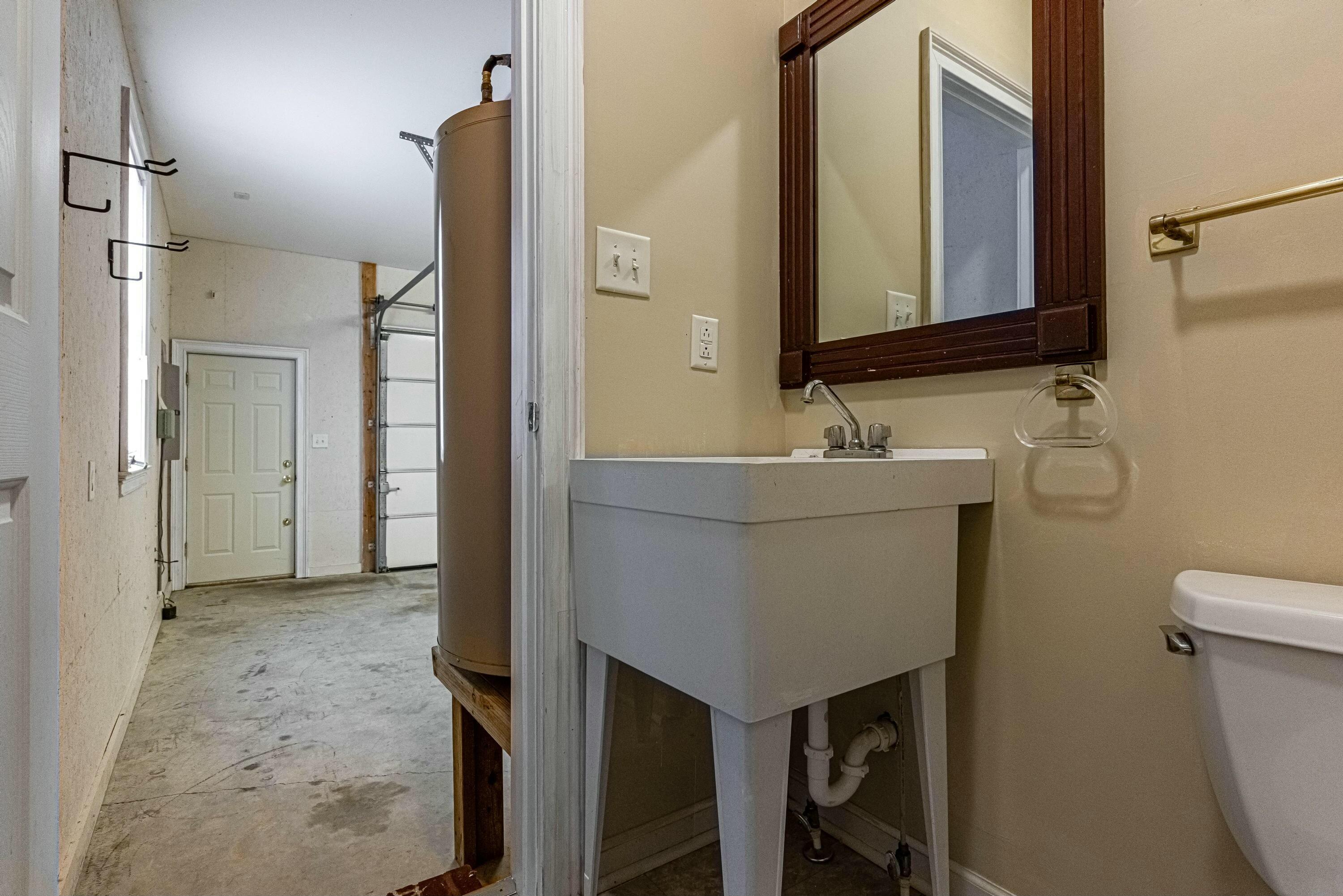 3415 Willow Oak Circle NW