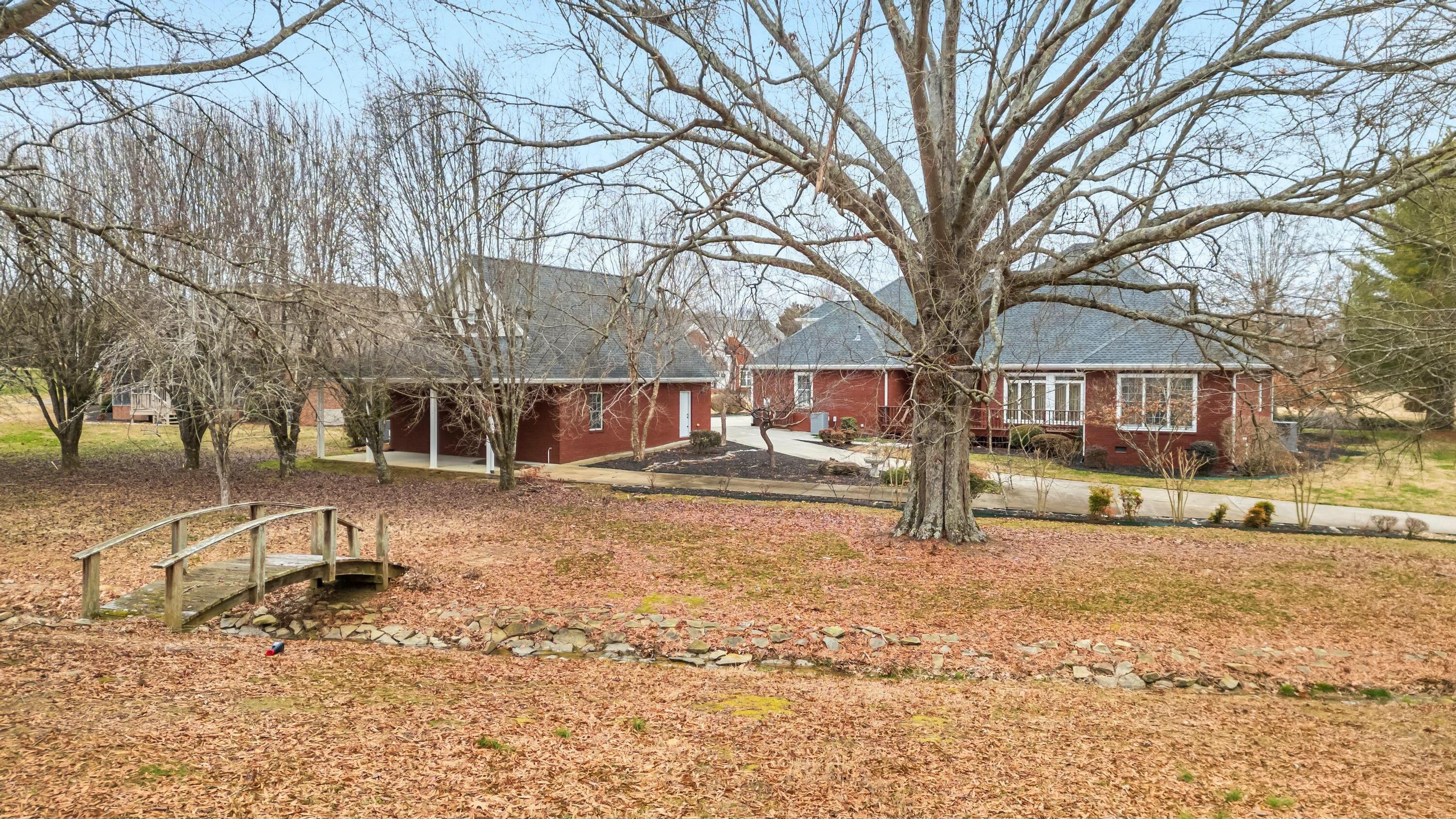 3415 Willow Oak Circle NW