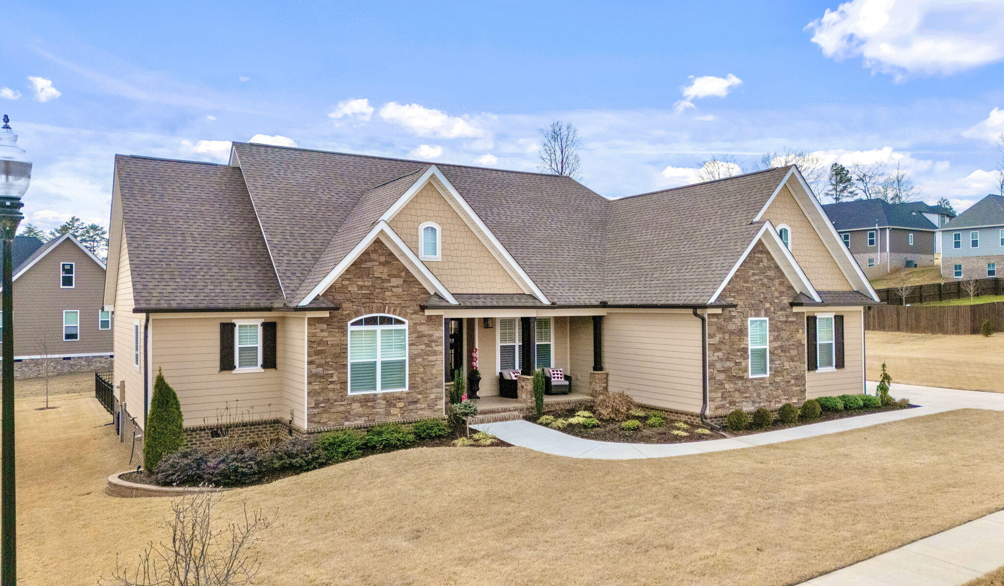 134 White Tail Lane NW