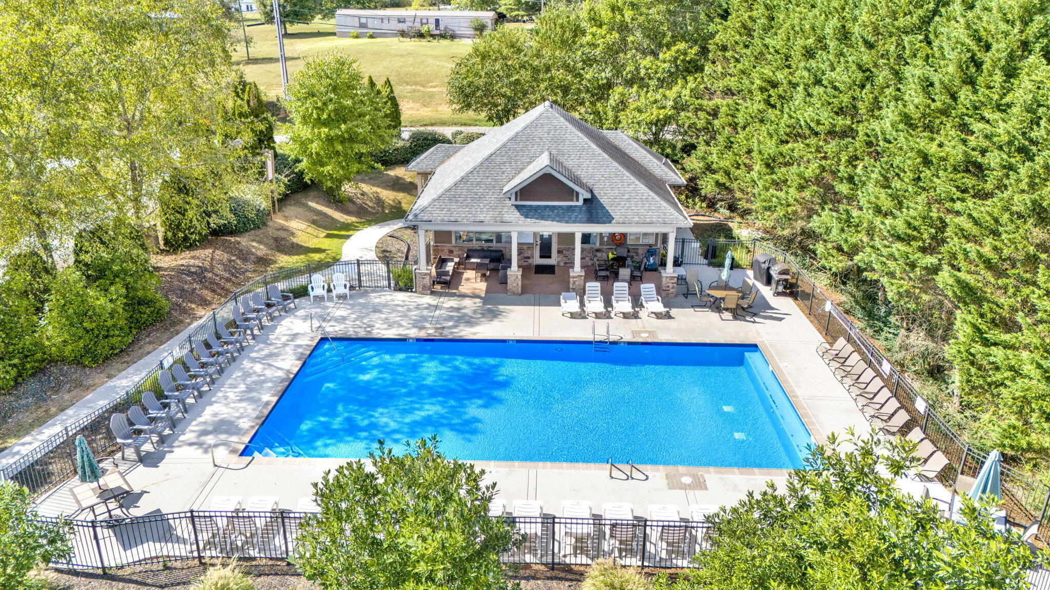 134 White Tail Lane NW