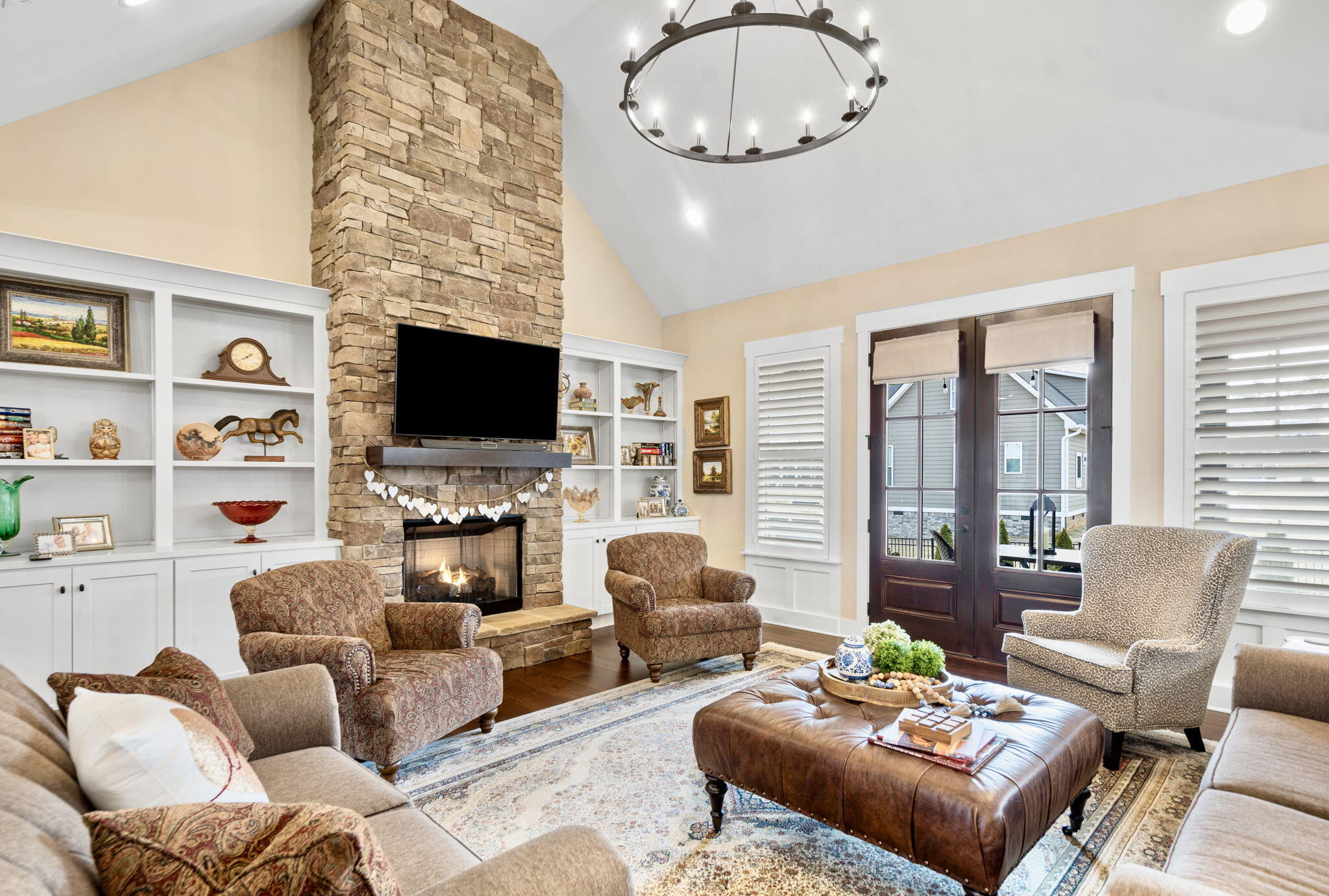 134 White Tail Lane NW