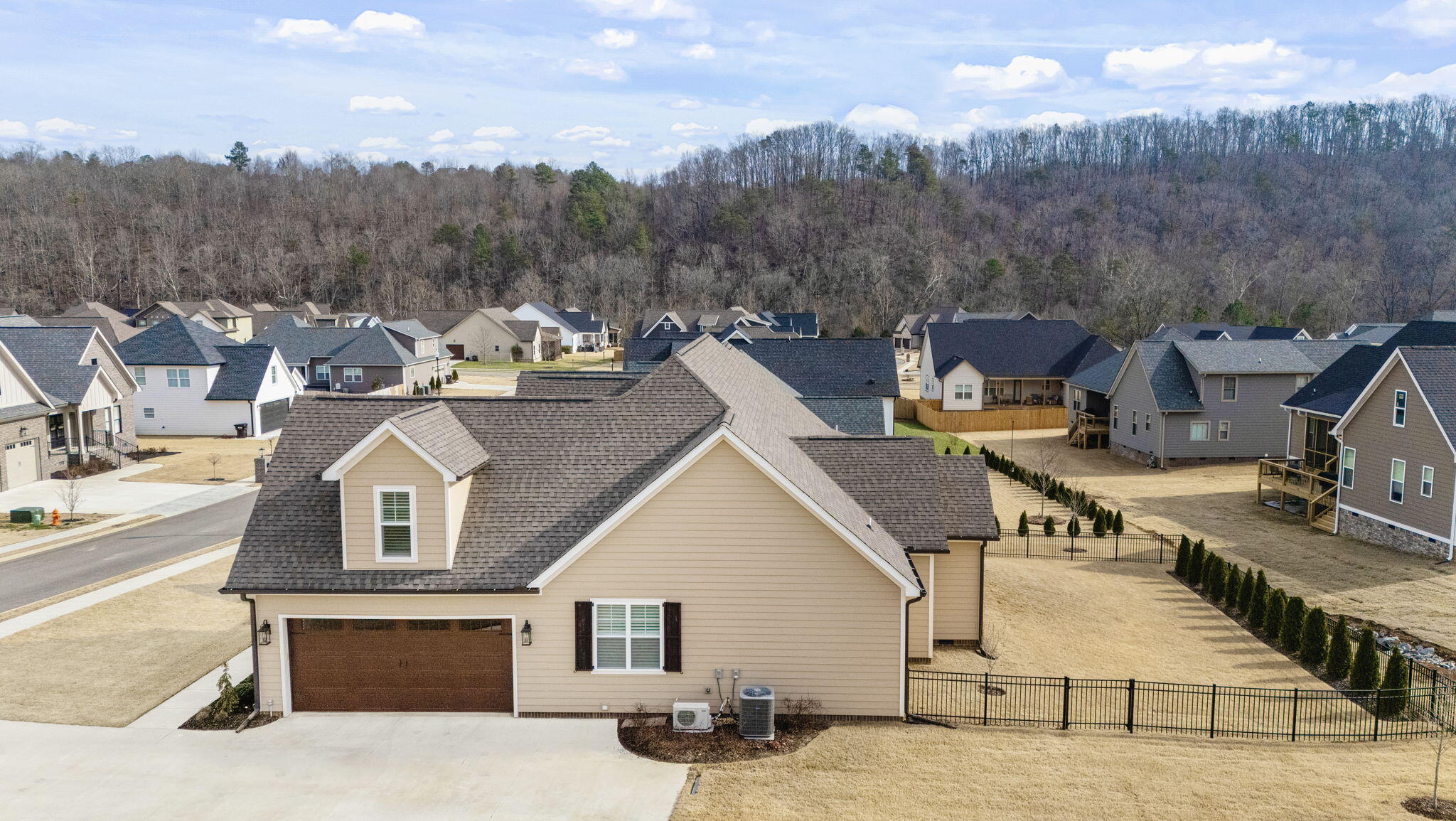 134 White Tail Lane NW