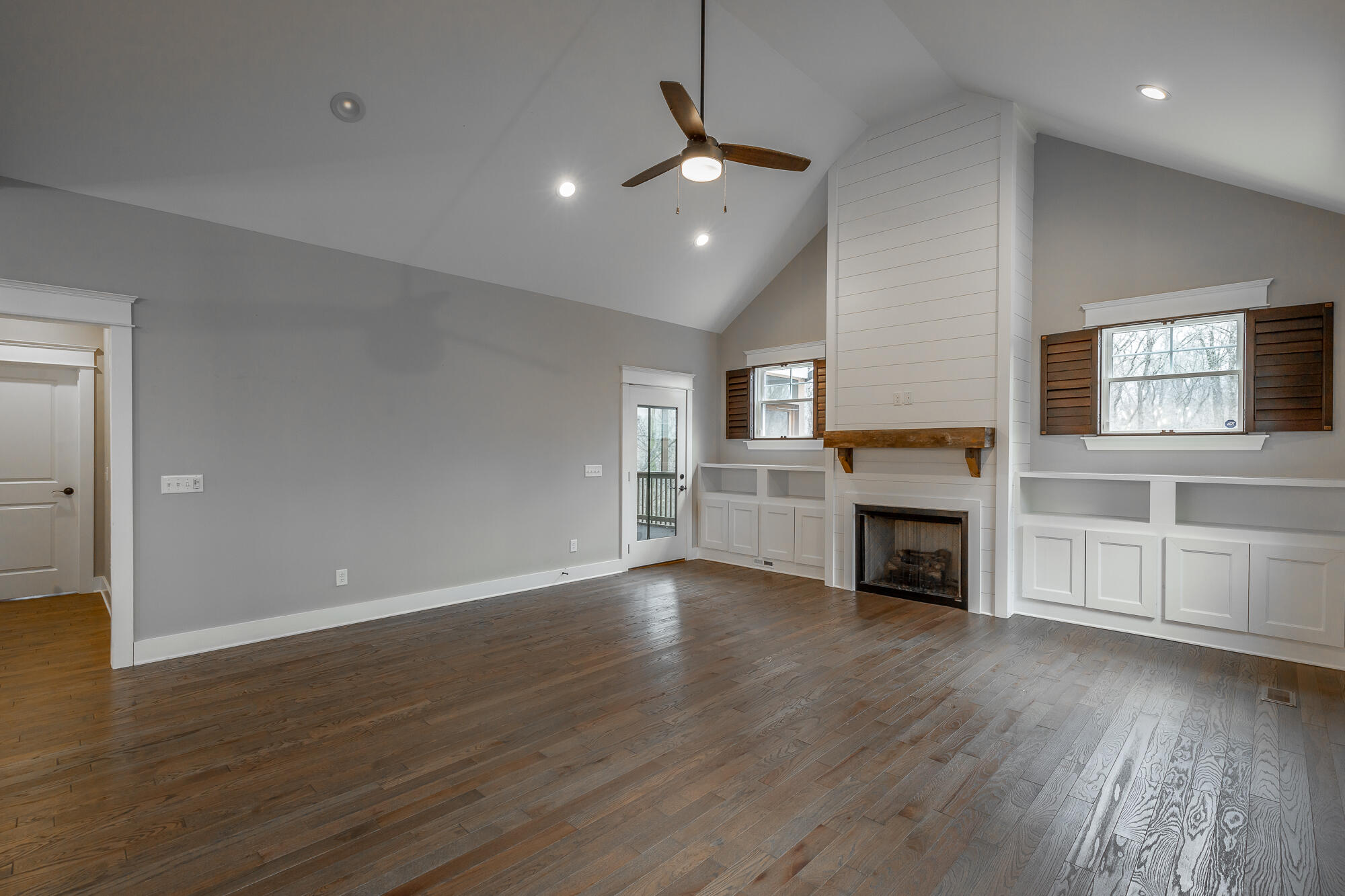 6314 Fairview Road