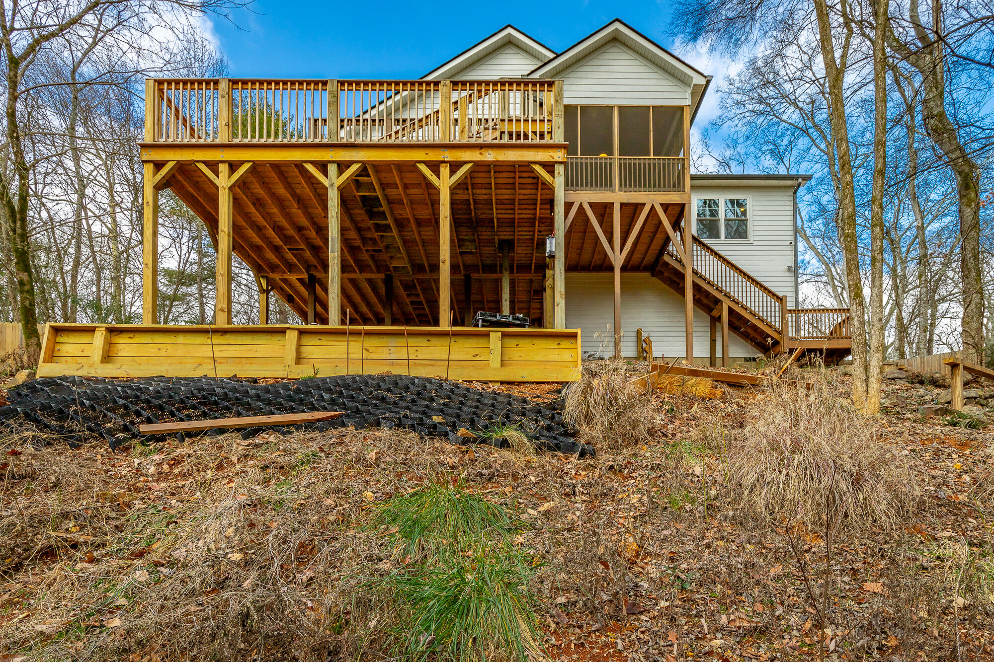 6314 Fairview Road