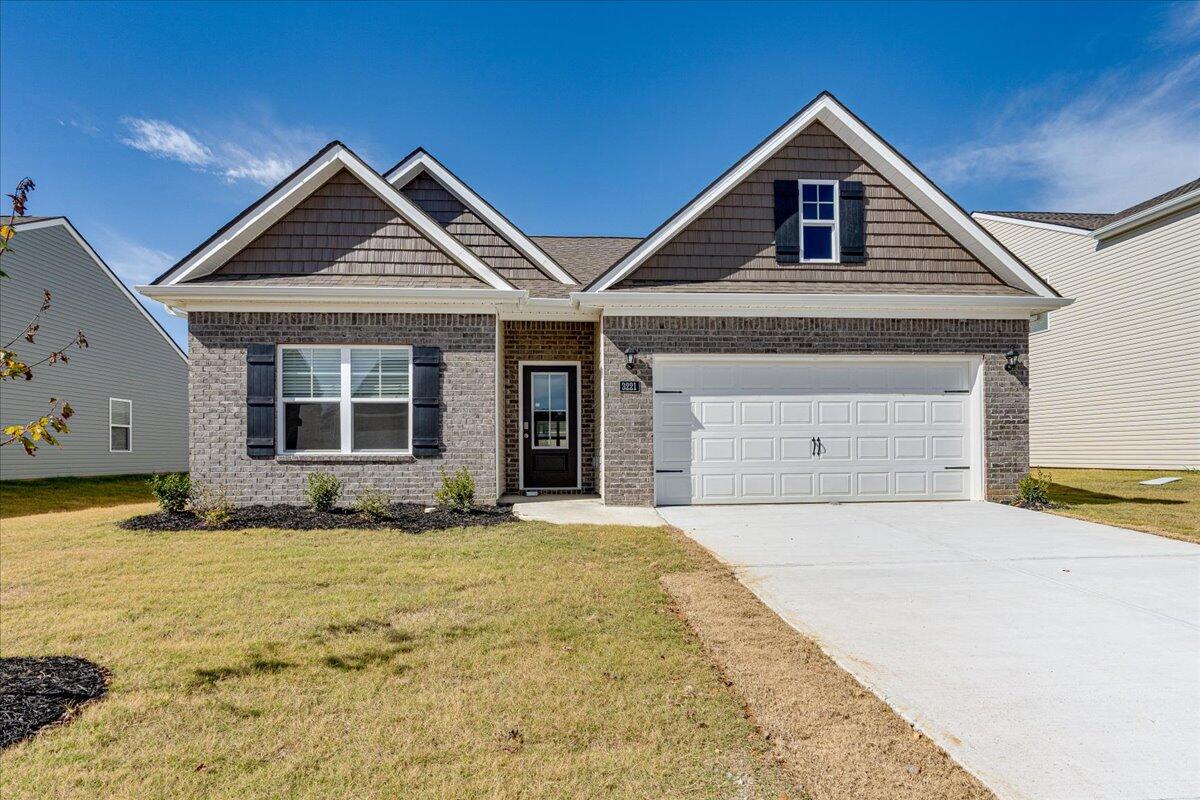 3221 Rolling Meadow Way NE