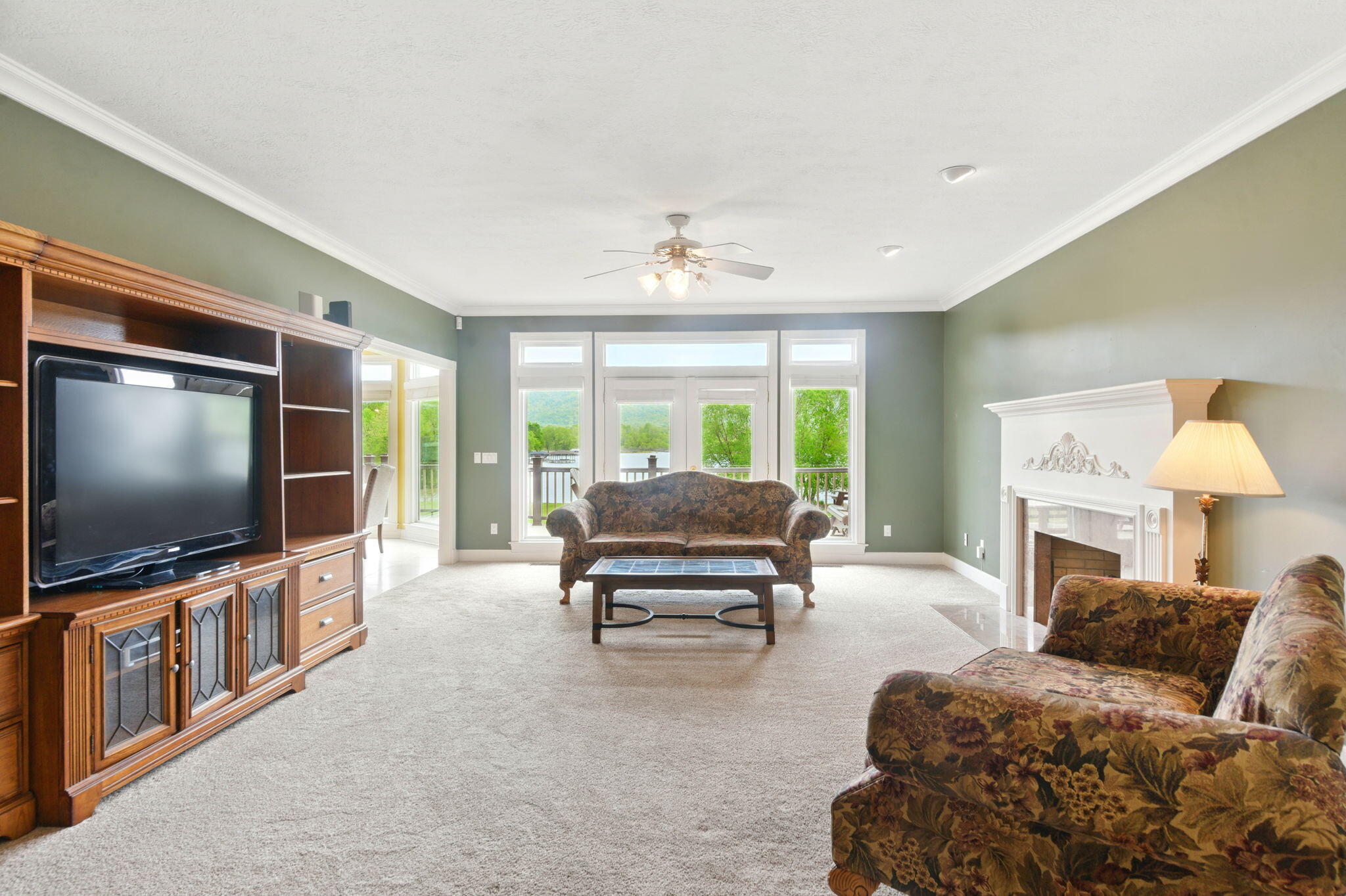 9060 Gull Lane