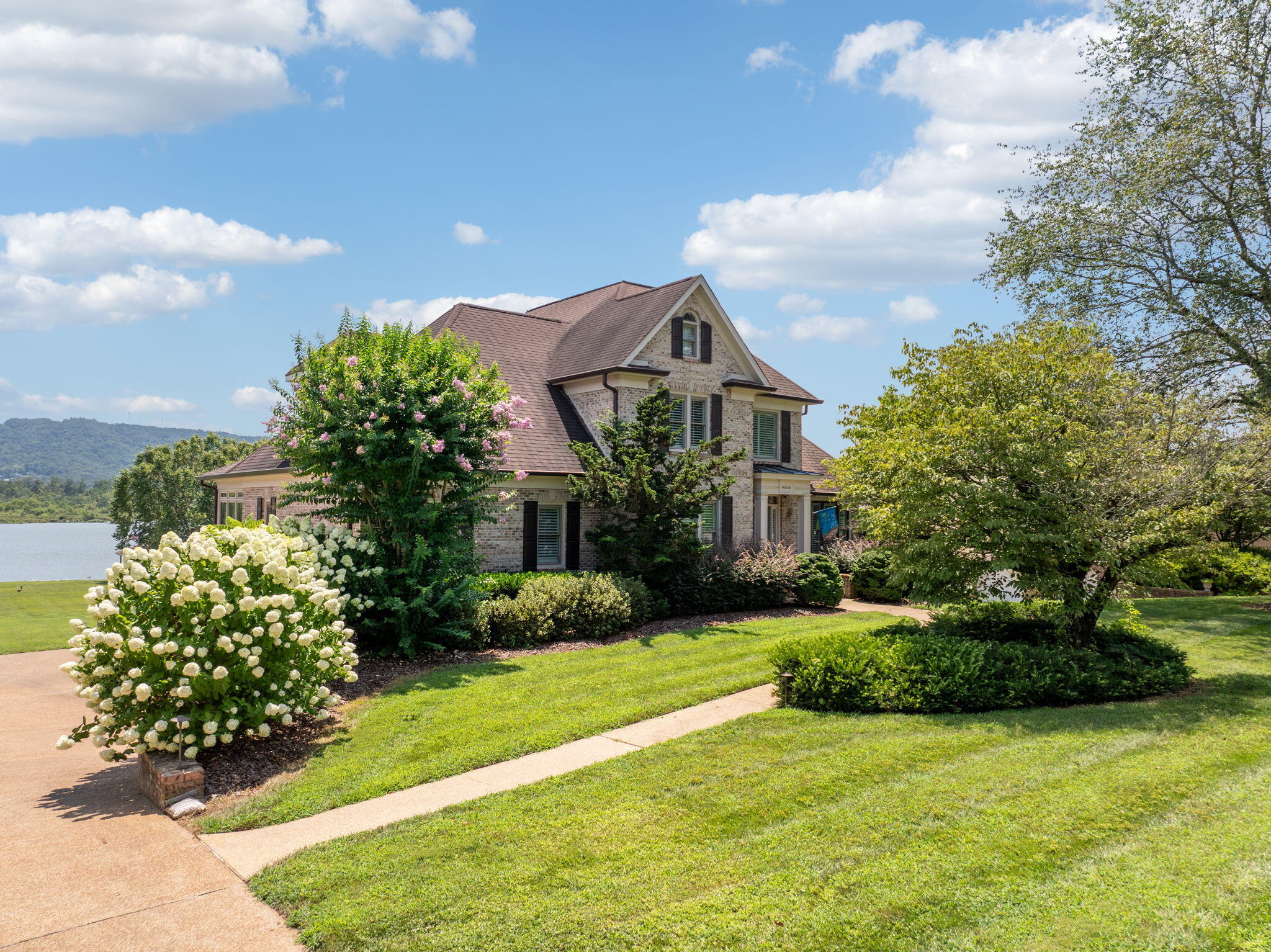 9060 Gull Lane