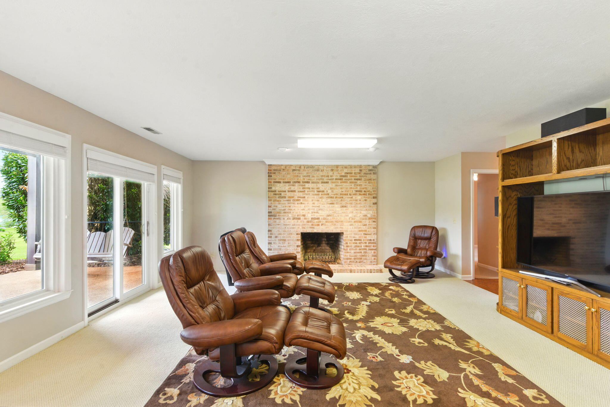 9060 Gull Lane