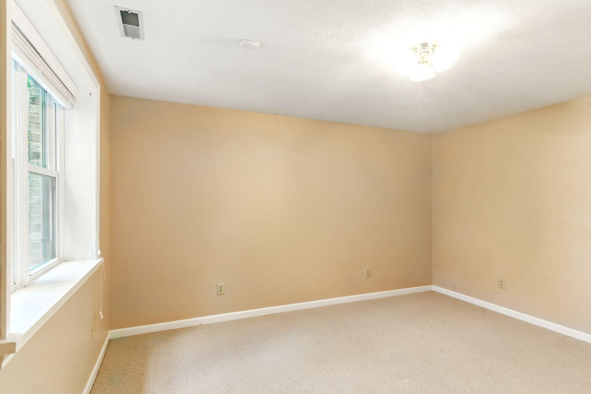 9060 Gull Lane