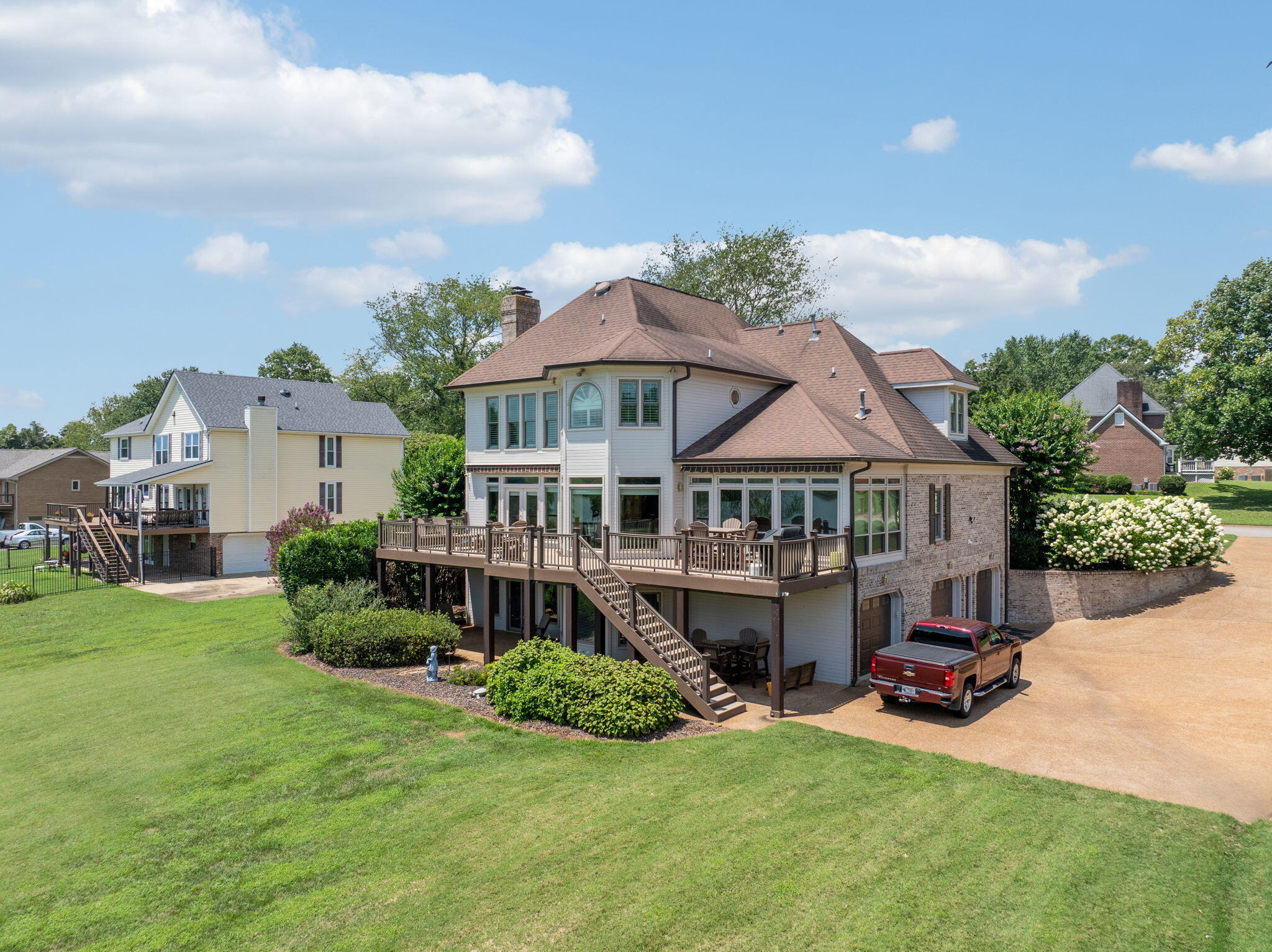 9060 Gull Lane