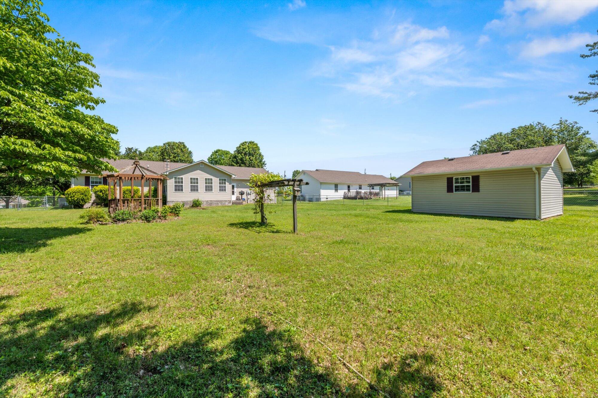 183 County Road 537