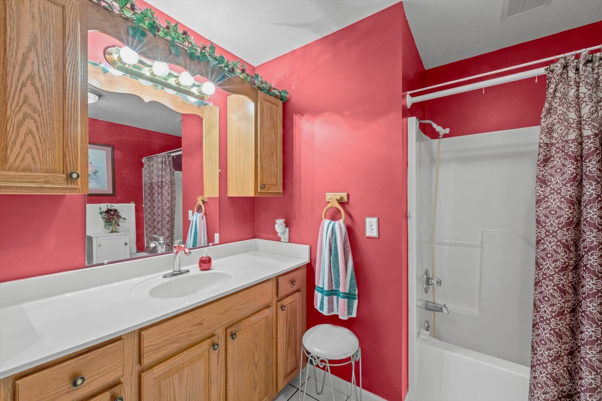 183 County Road 537