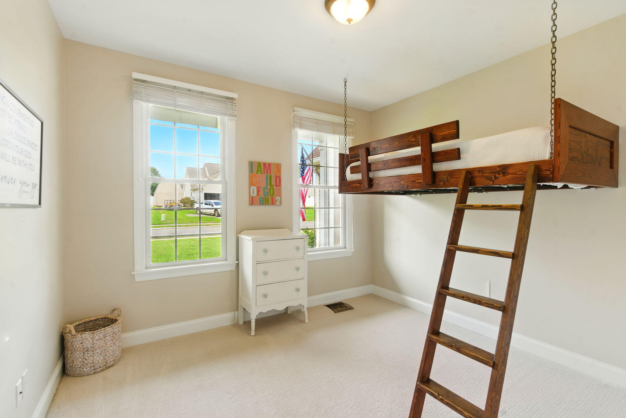 161 Abshire Lane NE