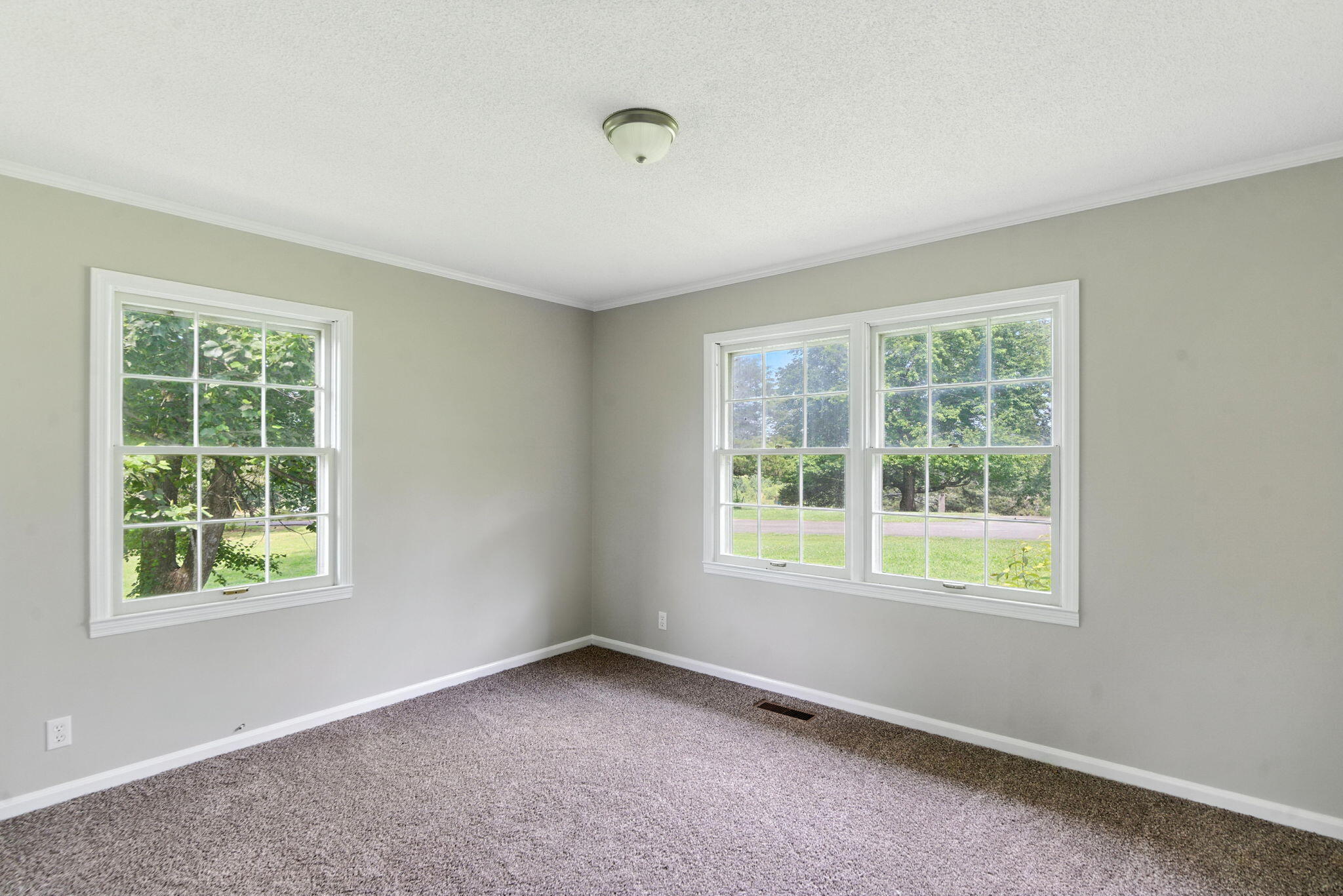 272 Hiwassee Road NW