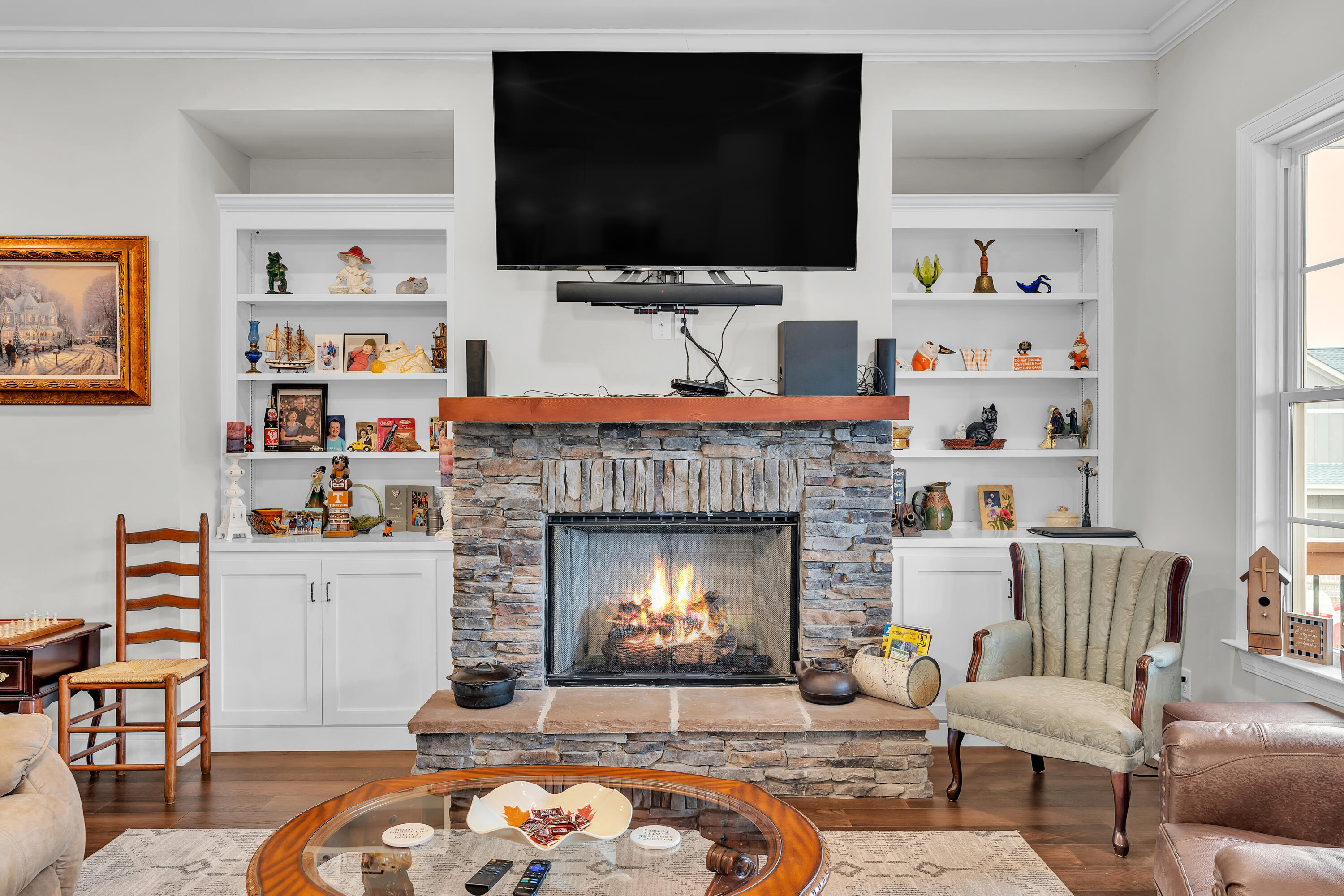 239 Eagle Creek Road NW