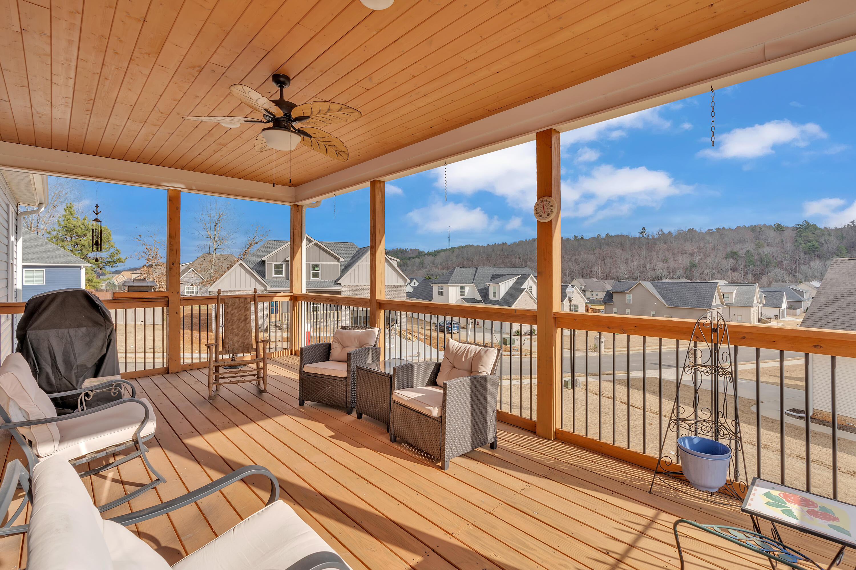 239 Eagle Creek Road NW