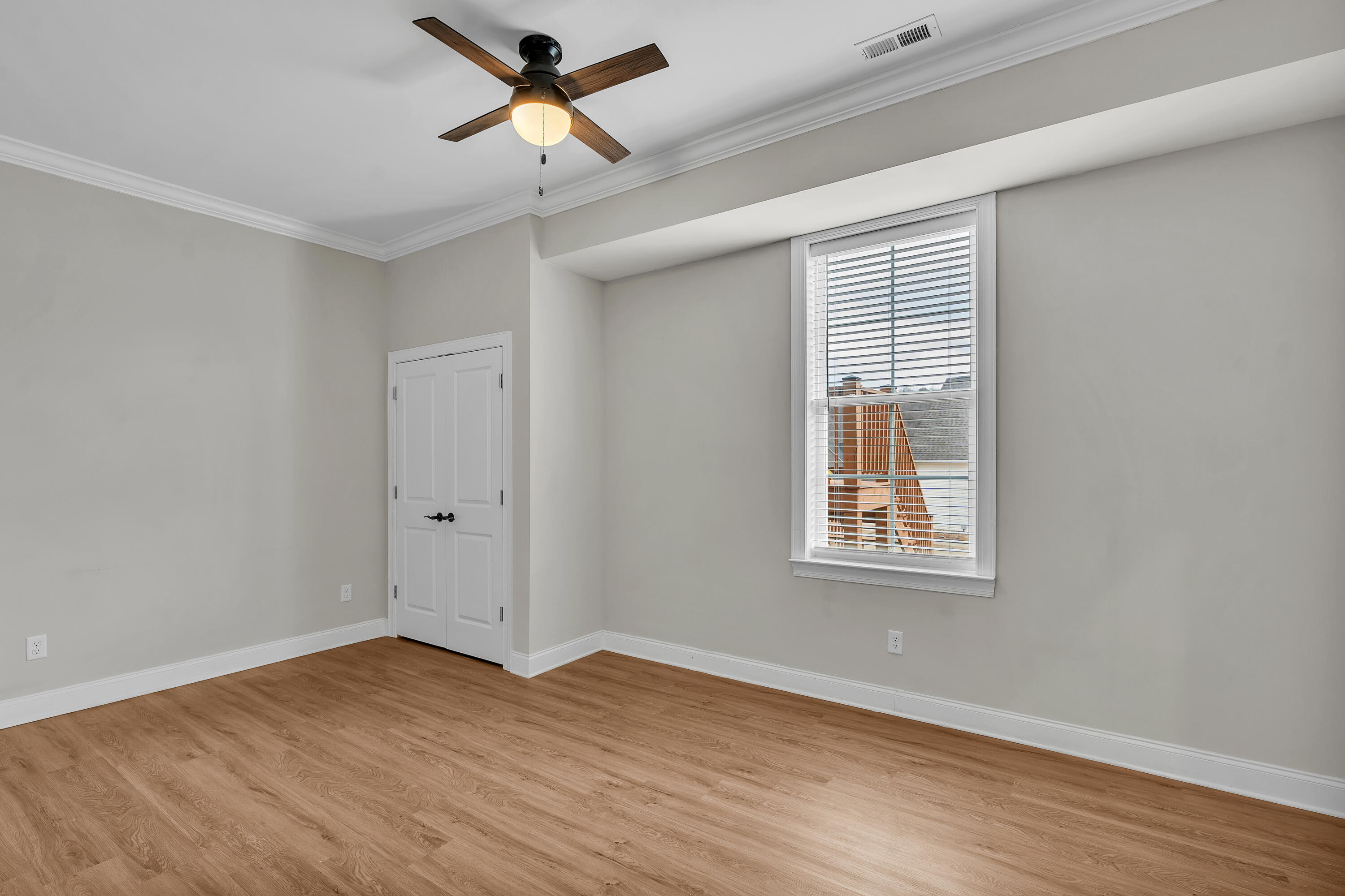 239 Eagle Creek Road NW