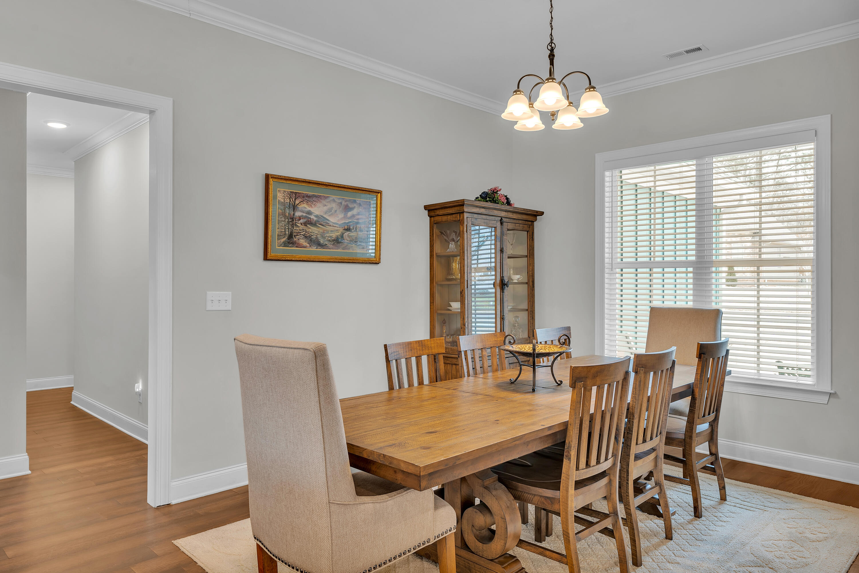 239 Eagle Creek Road NW