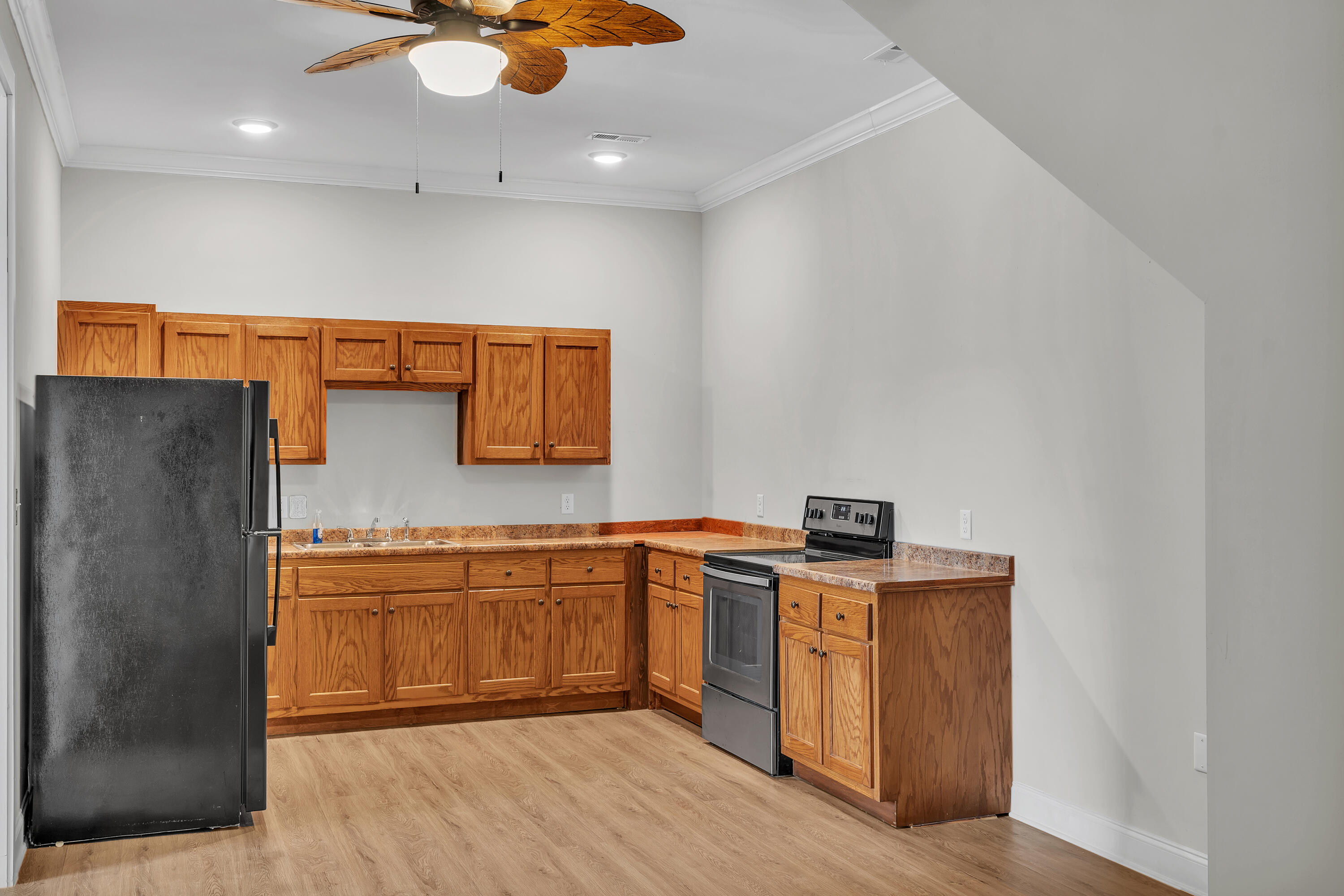 239 Eagle Creek Road NW