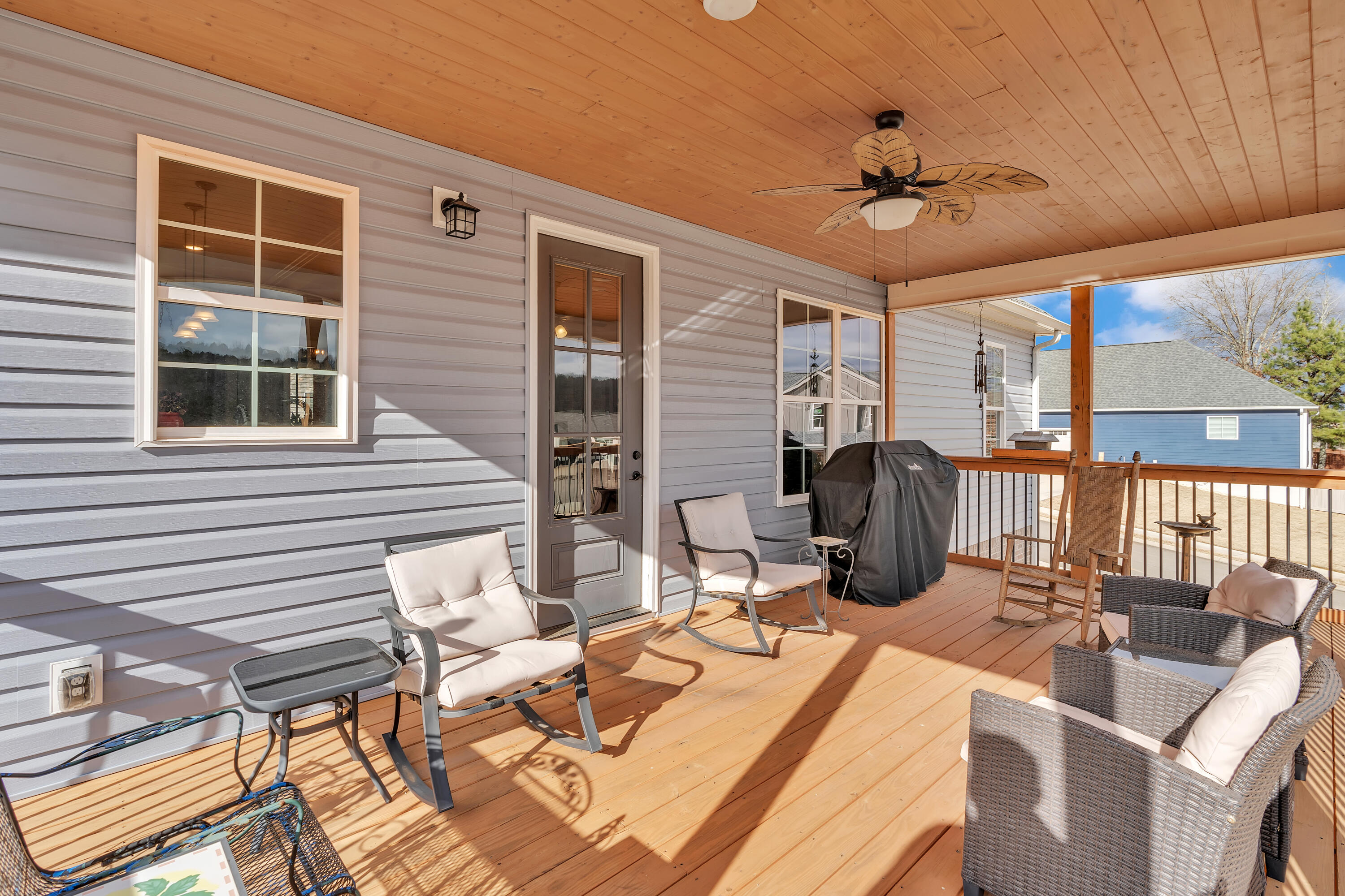 239 Eagle Creek Road NW