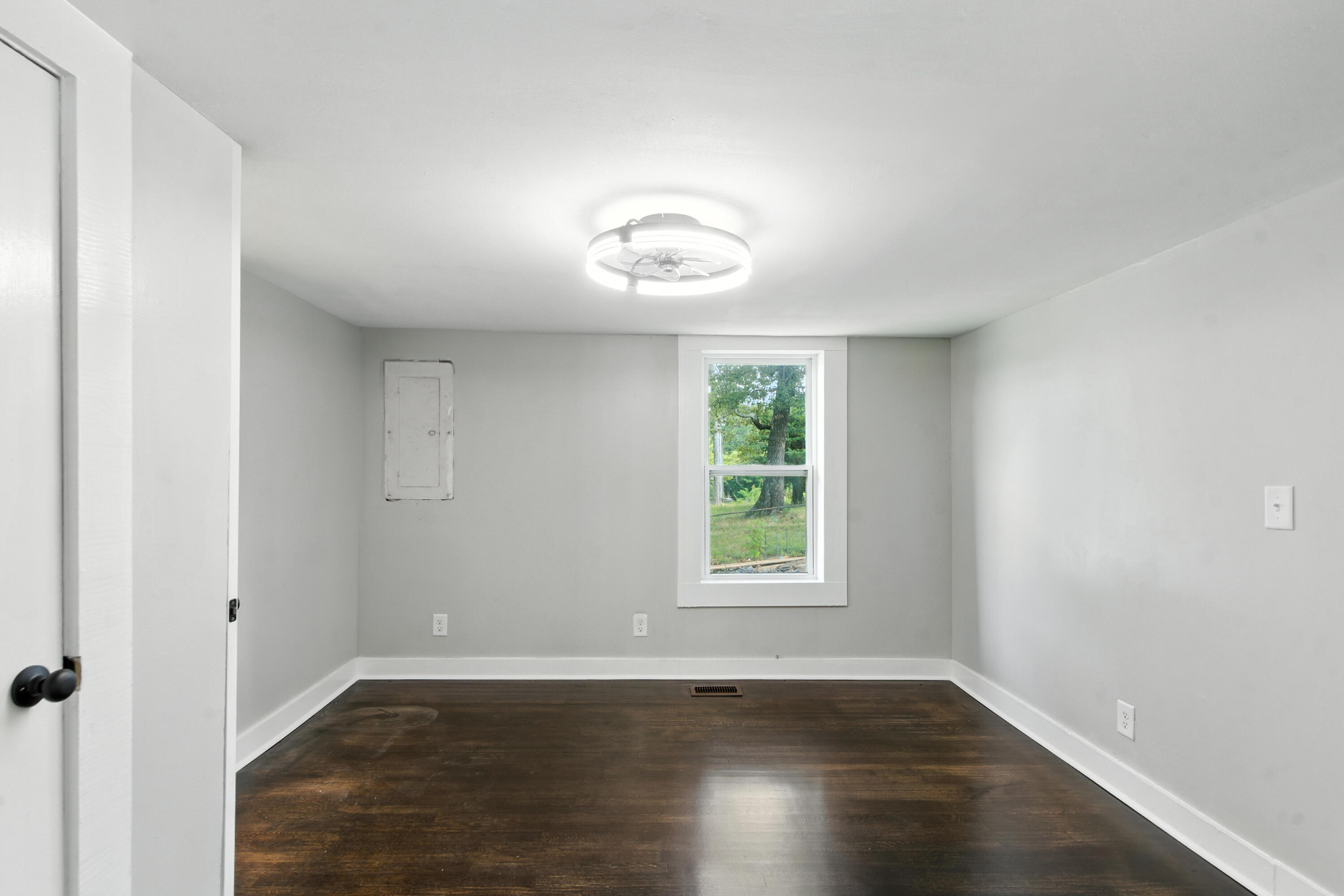 1385 Overhead Bridge Road NE