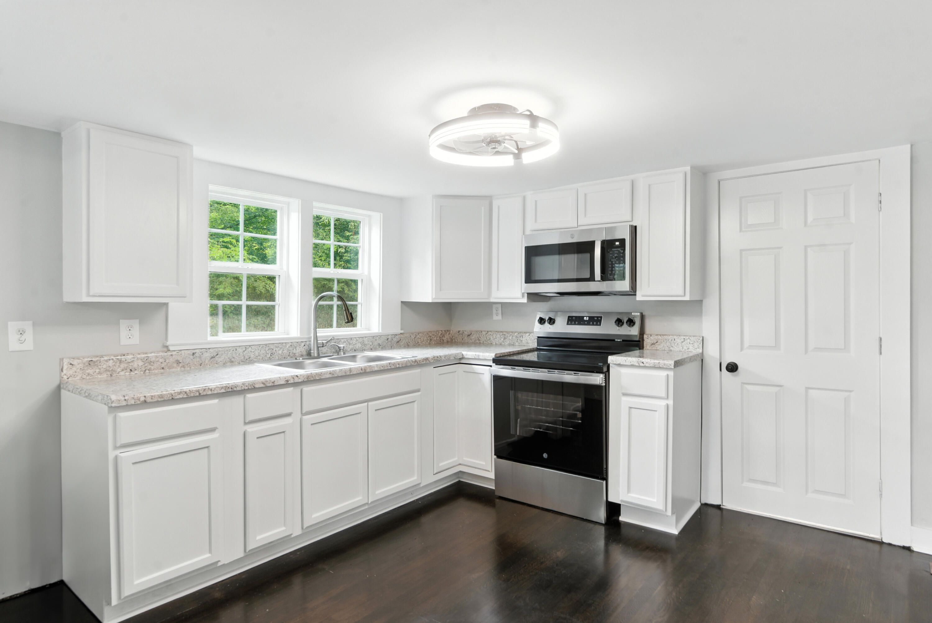 1385 Overhead Bridge Road NE