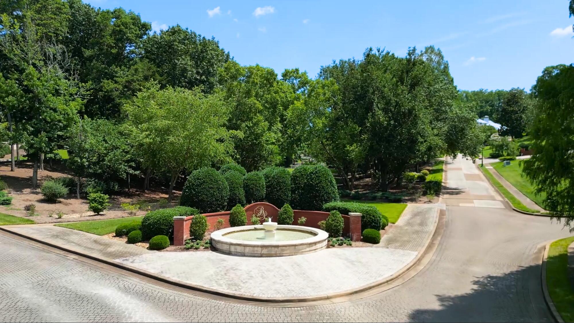 115 Bentley Park Drive NW
