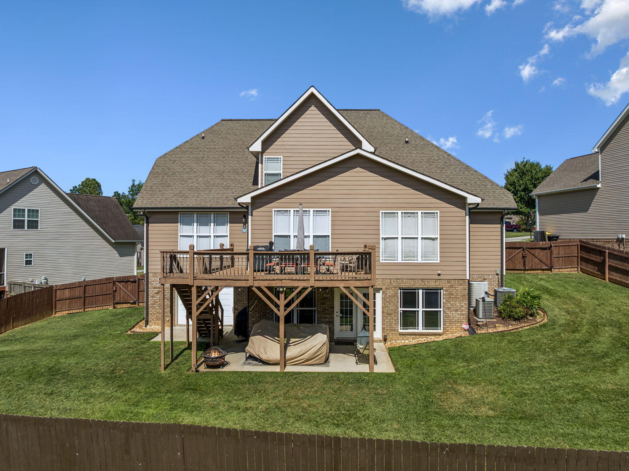 9880 Fieldcrest Drive