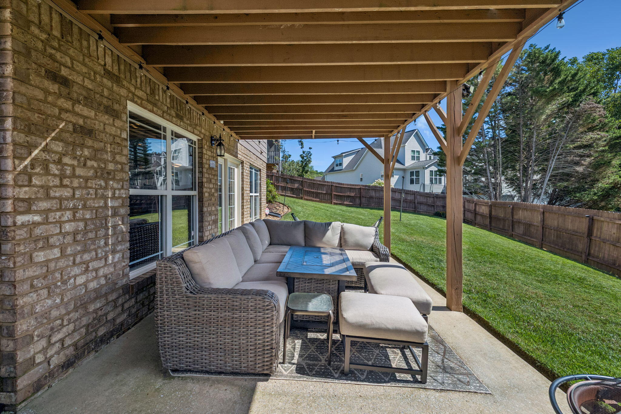 9880 Fieldcrest Drive