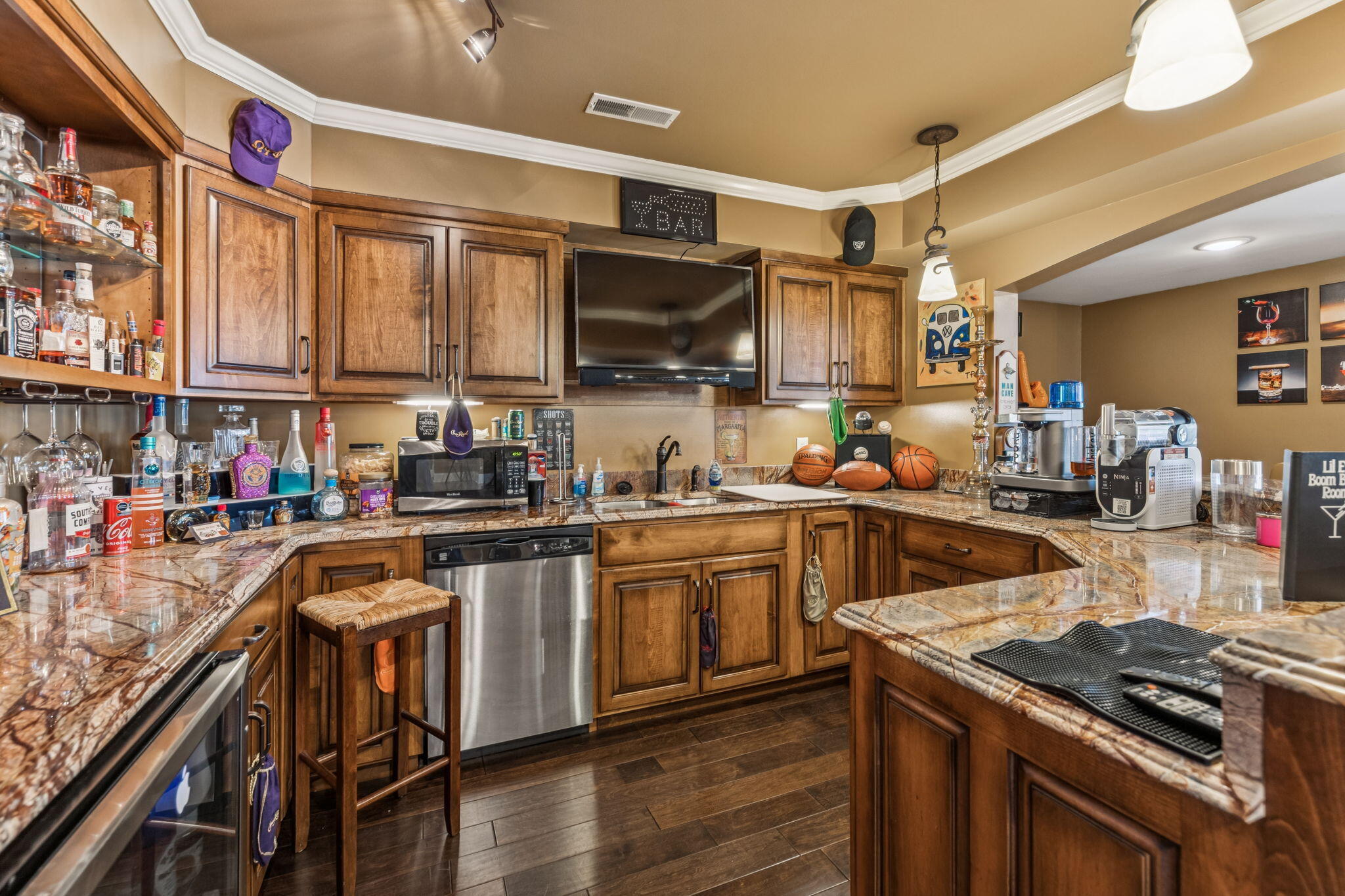 9880 Fieldcrest Drive