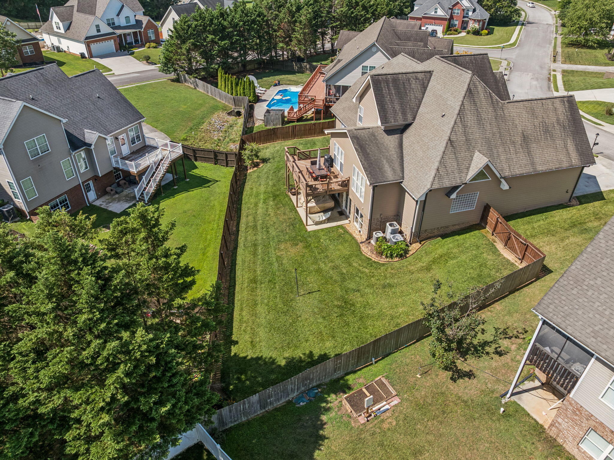 9880 Fieldcrest Drive