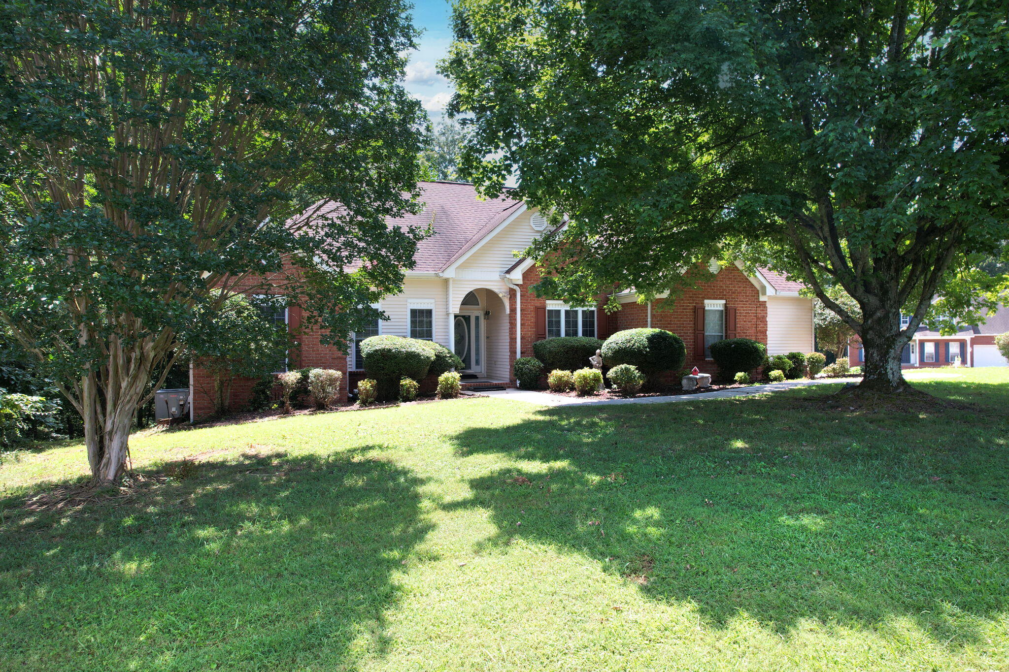 121 Mill Run Place NE