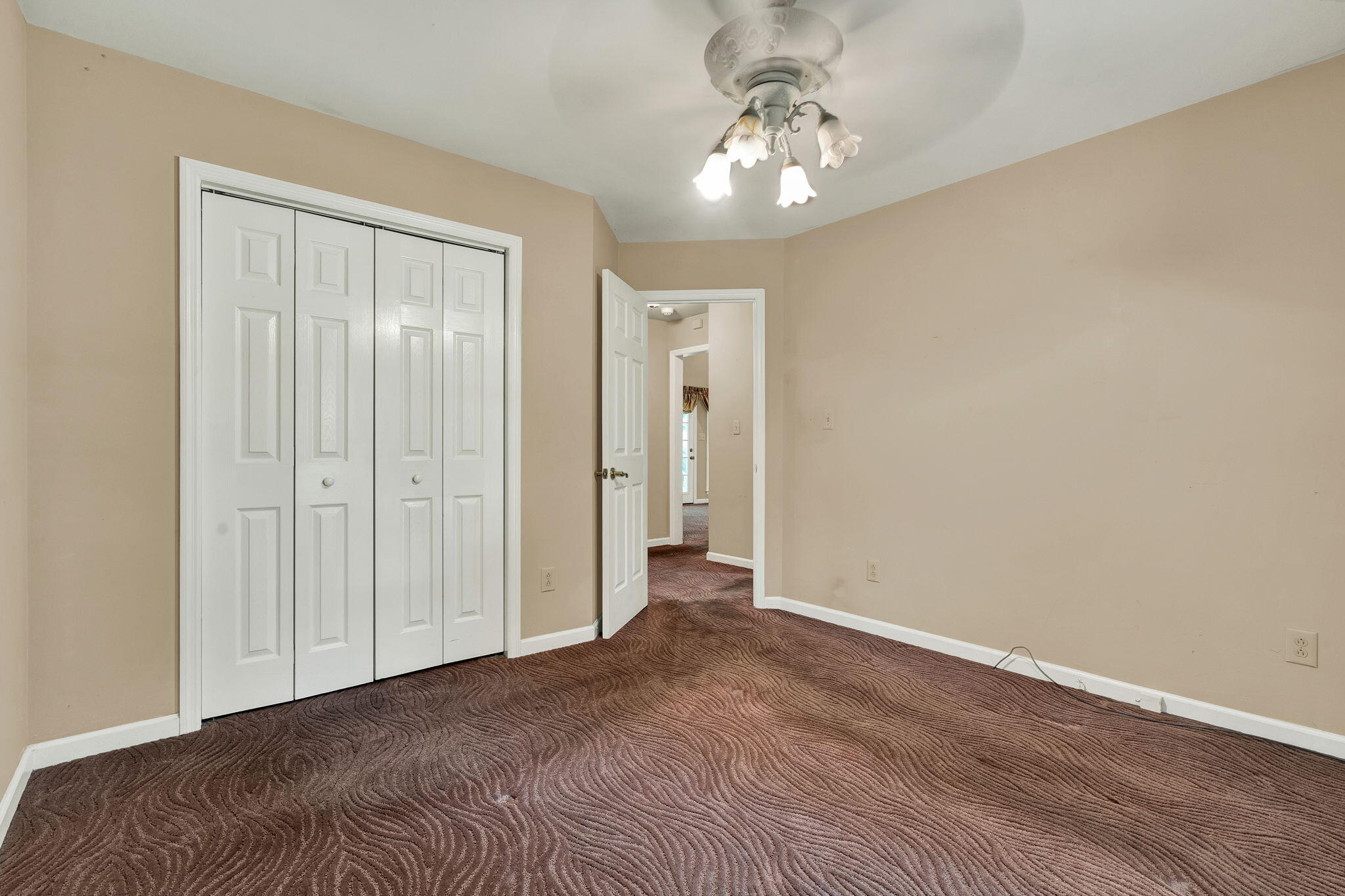 121 Mill Run Place NE