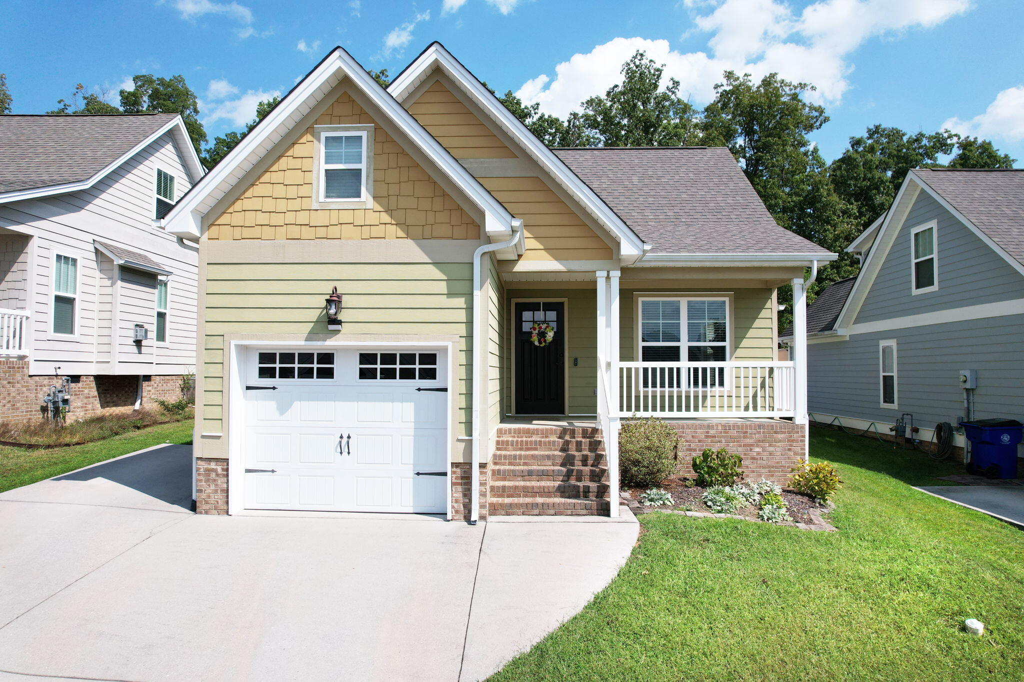 3116 Cottage Grove Circle NW