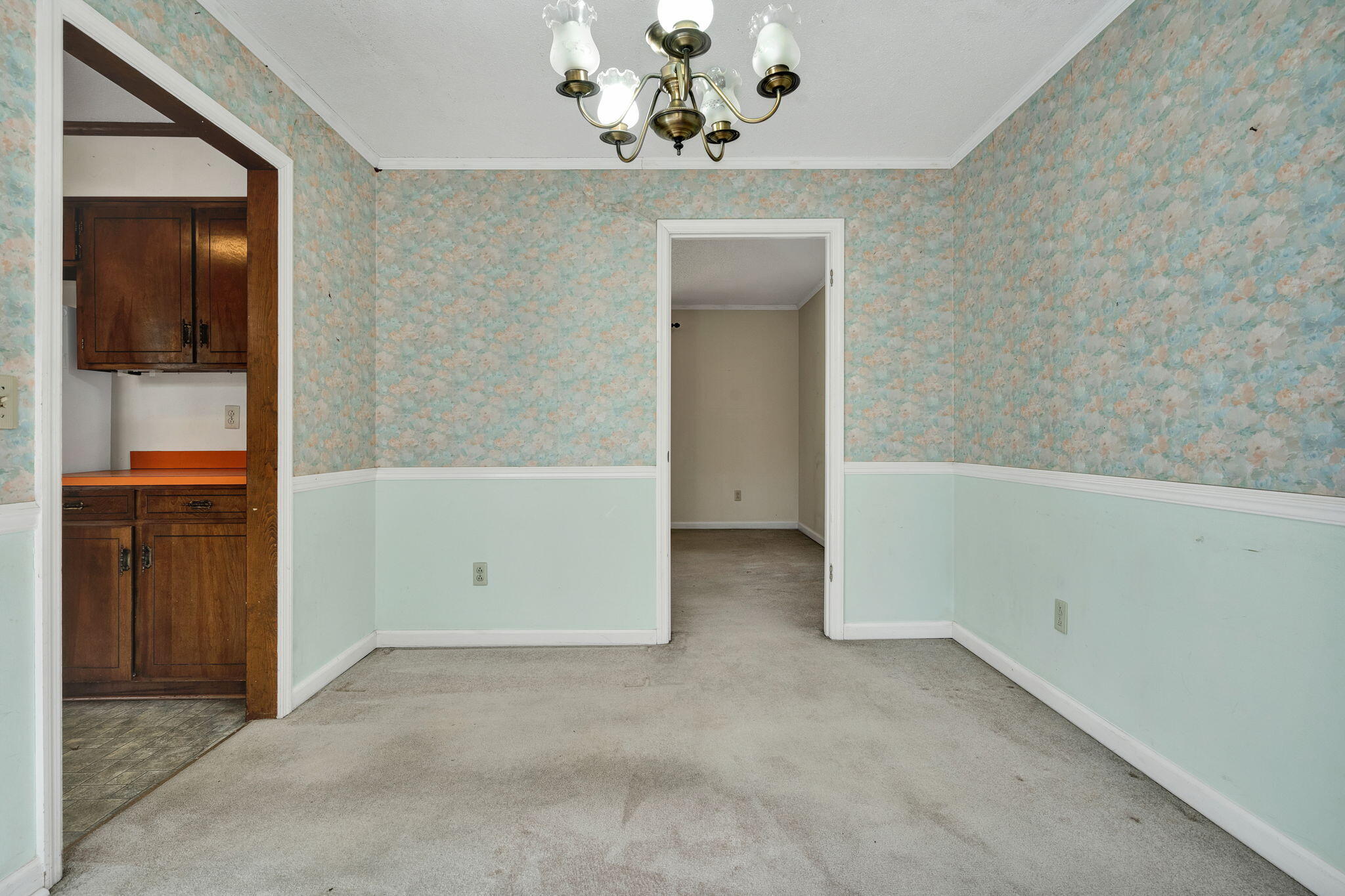 3617 Belmont Circle NW