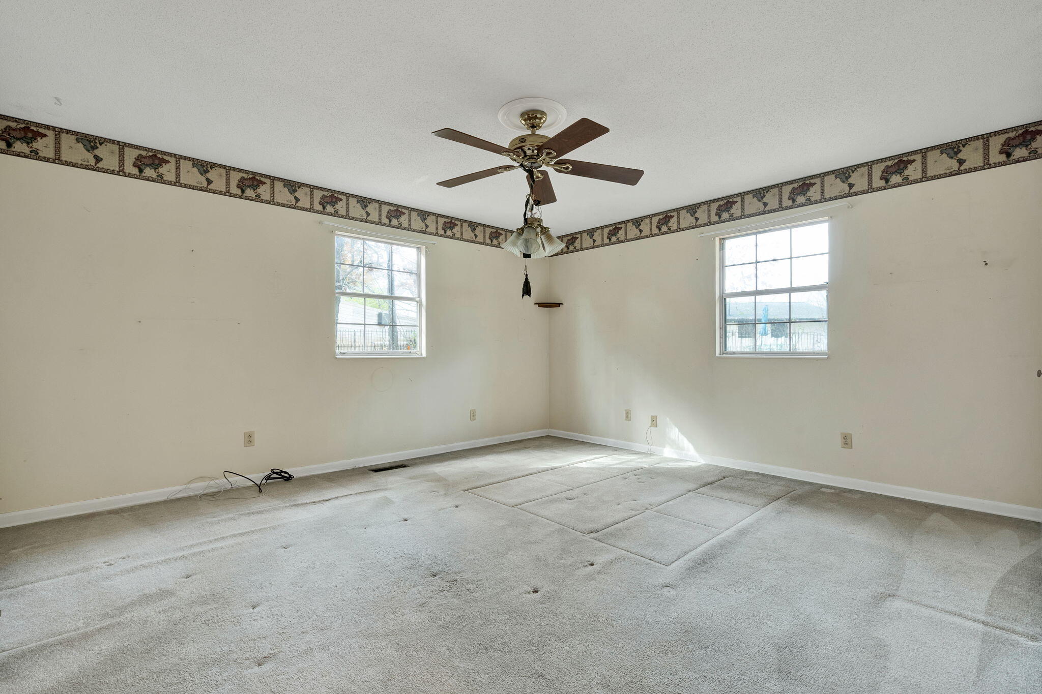 3617 Belmont Circle NW