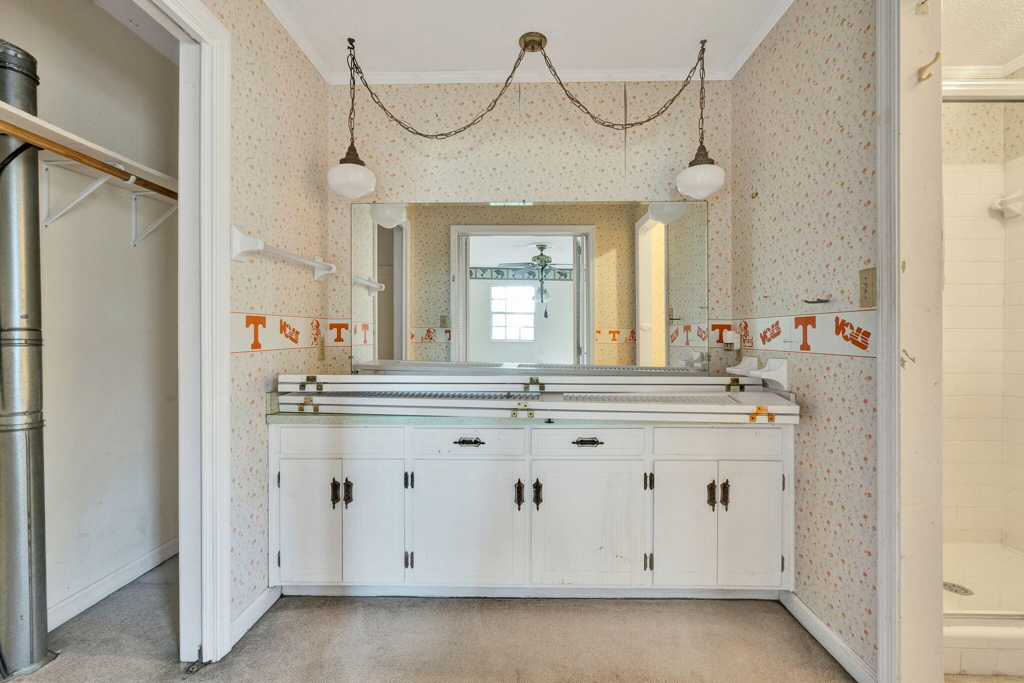 3617 Belmont Circle NW