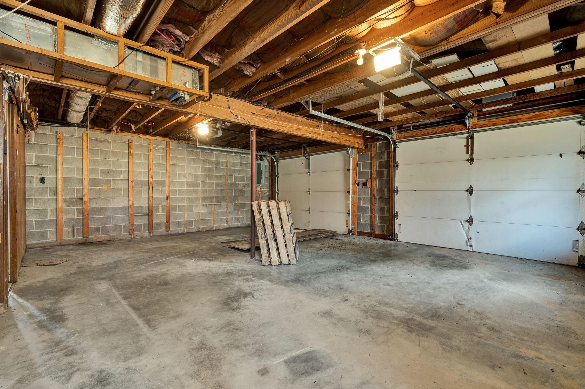 3617 Belmont Circle NW