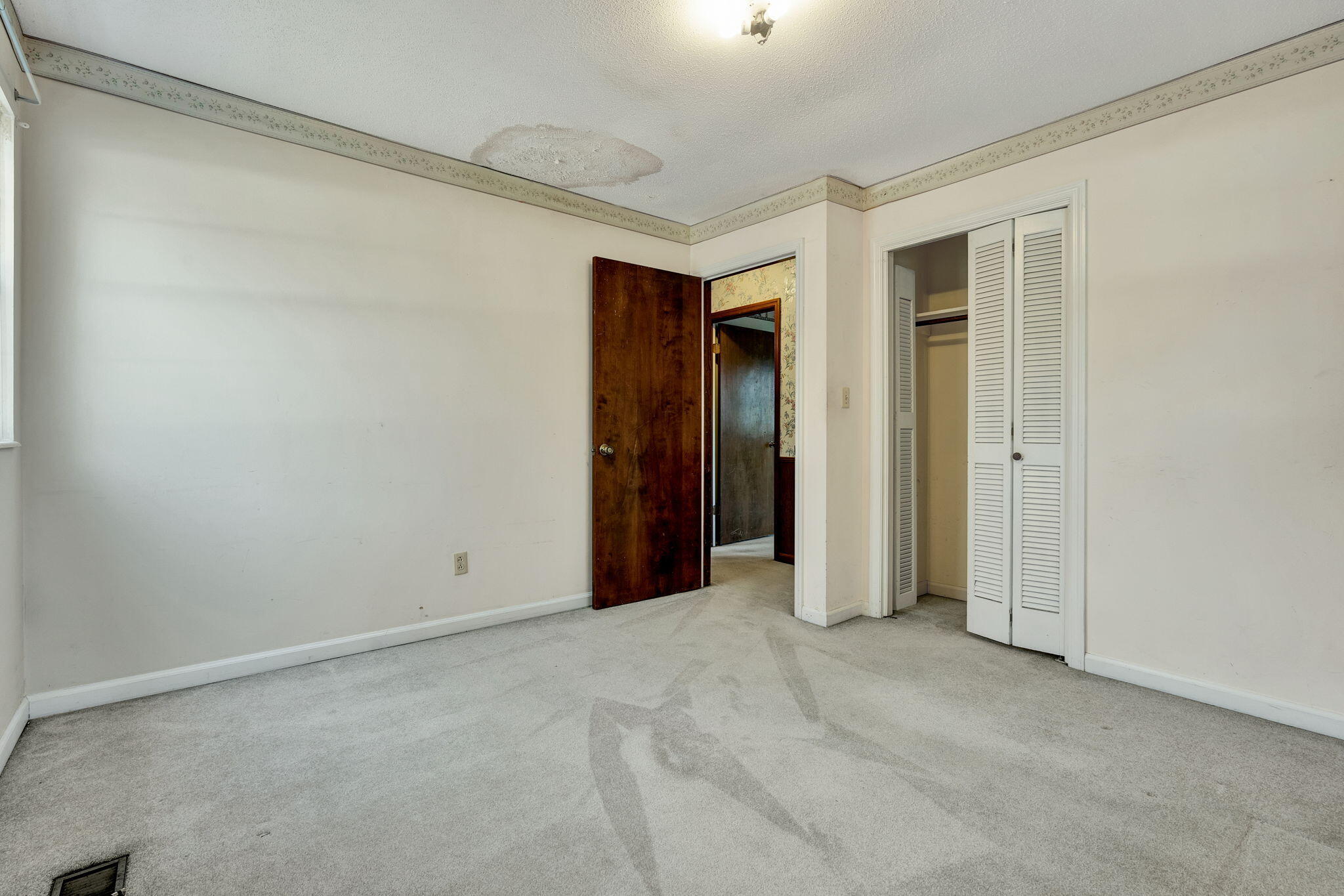 3617 Belmont Circle NW