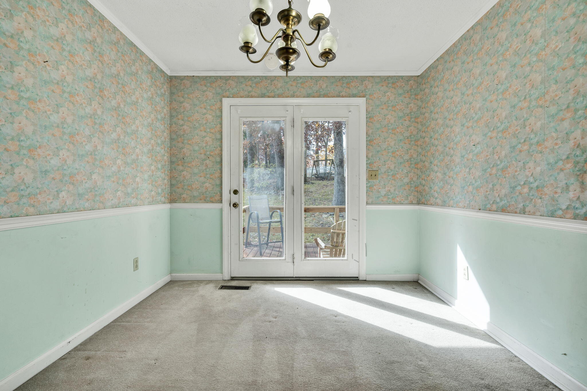 3617 Belmont Circle NW