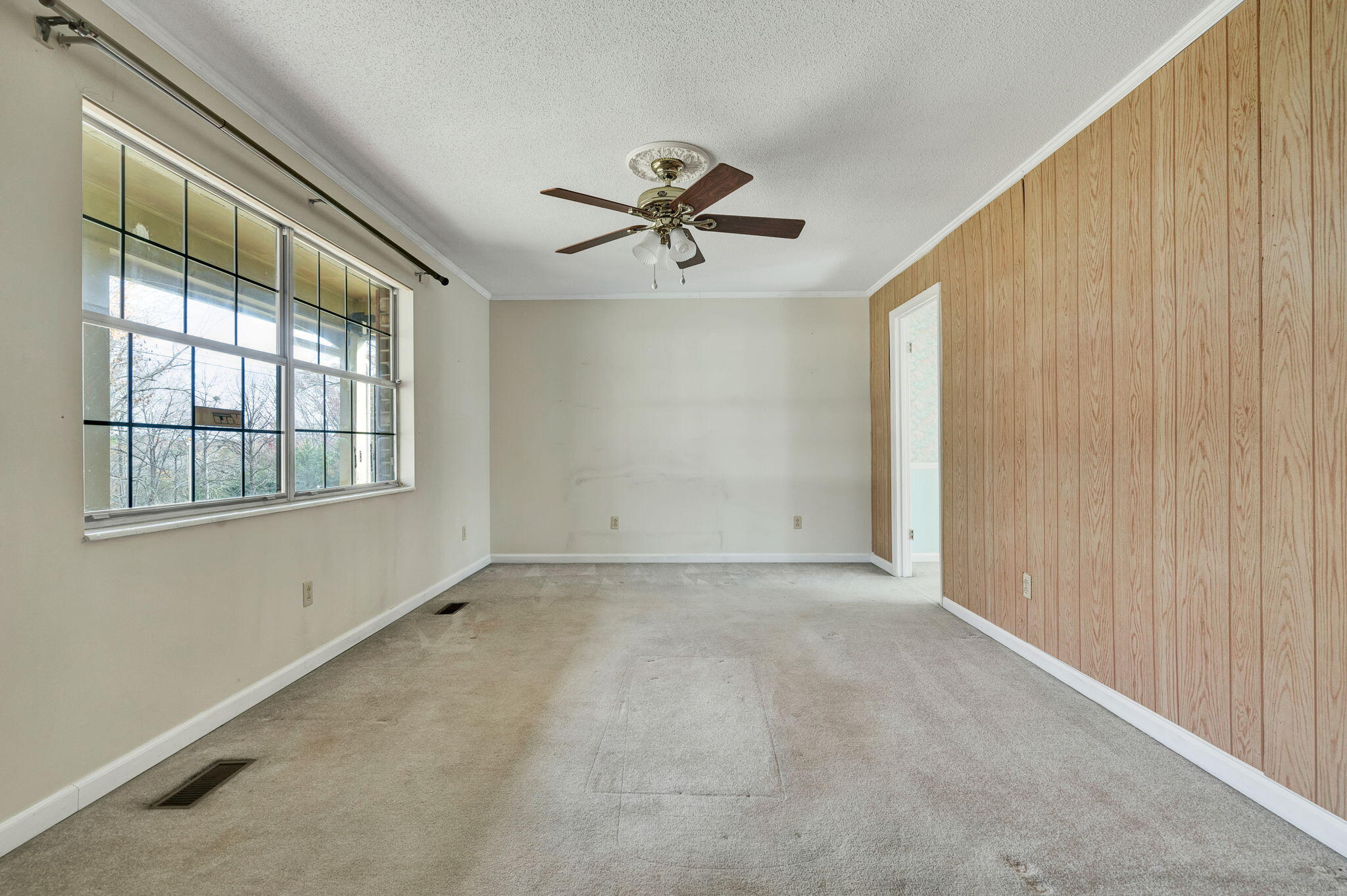 3617 Belmont Circle NW