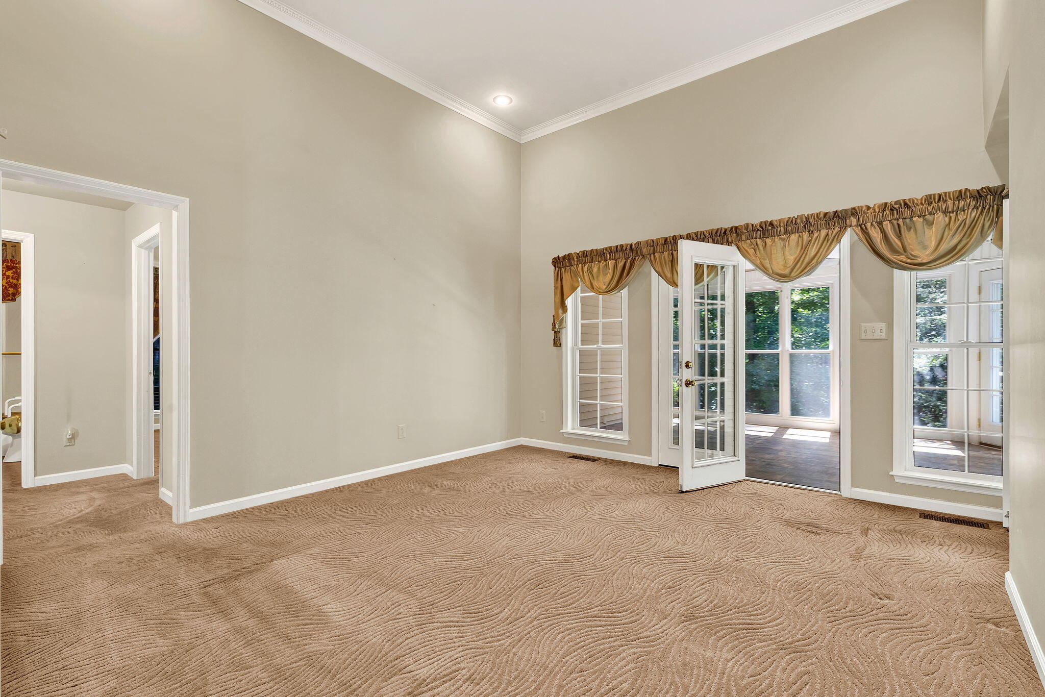 121 Mill Run Place NE