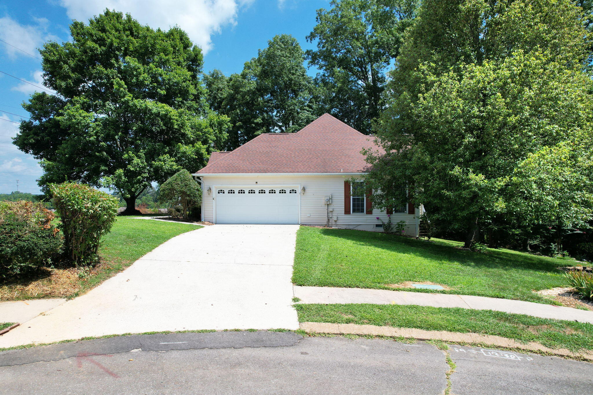 121 Mill Run Place NE