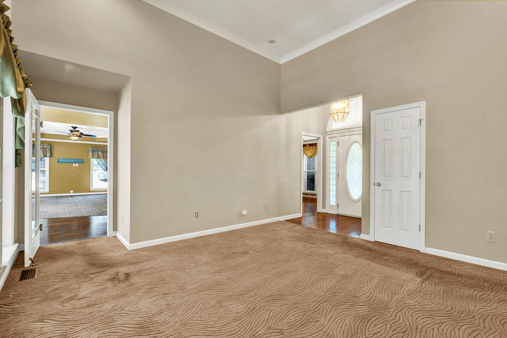 121 Mill Run Place NE