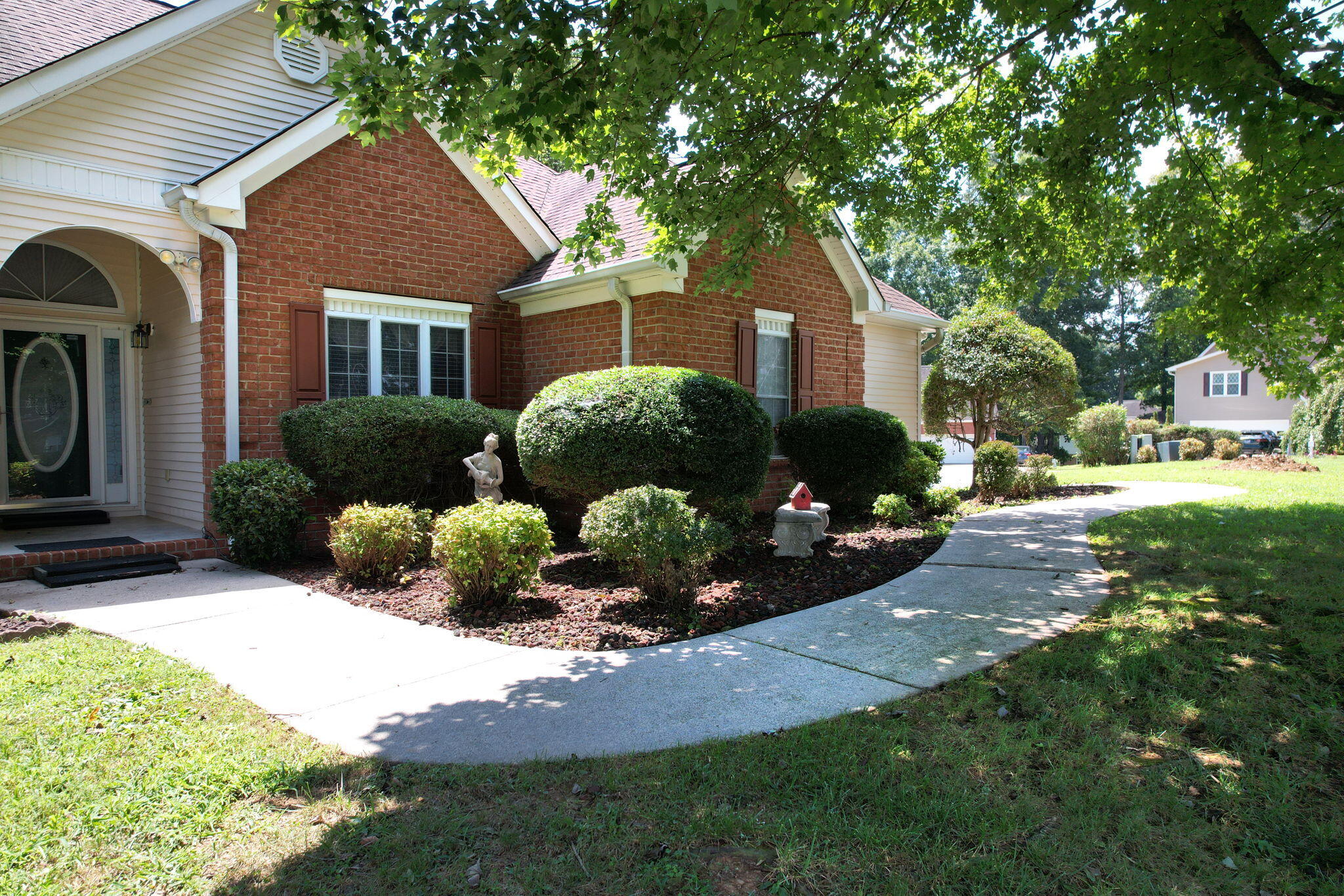 121 Mill Run Place NE